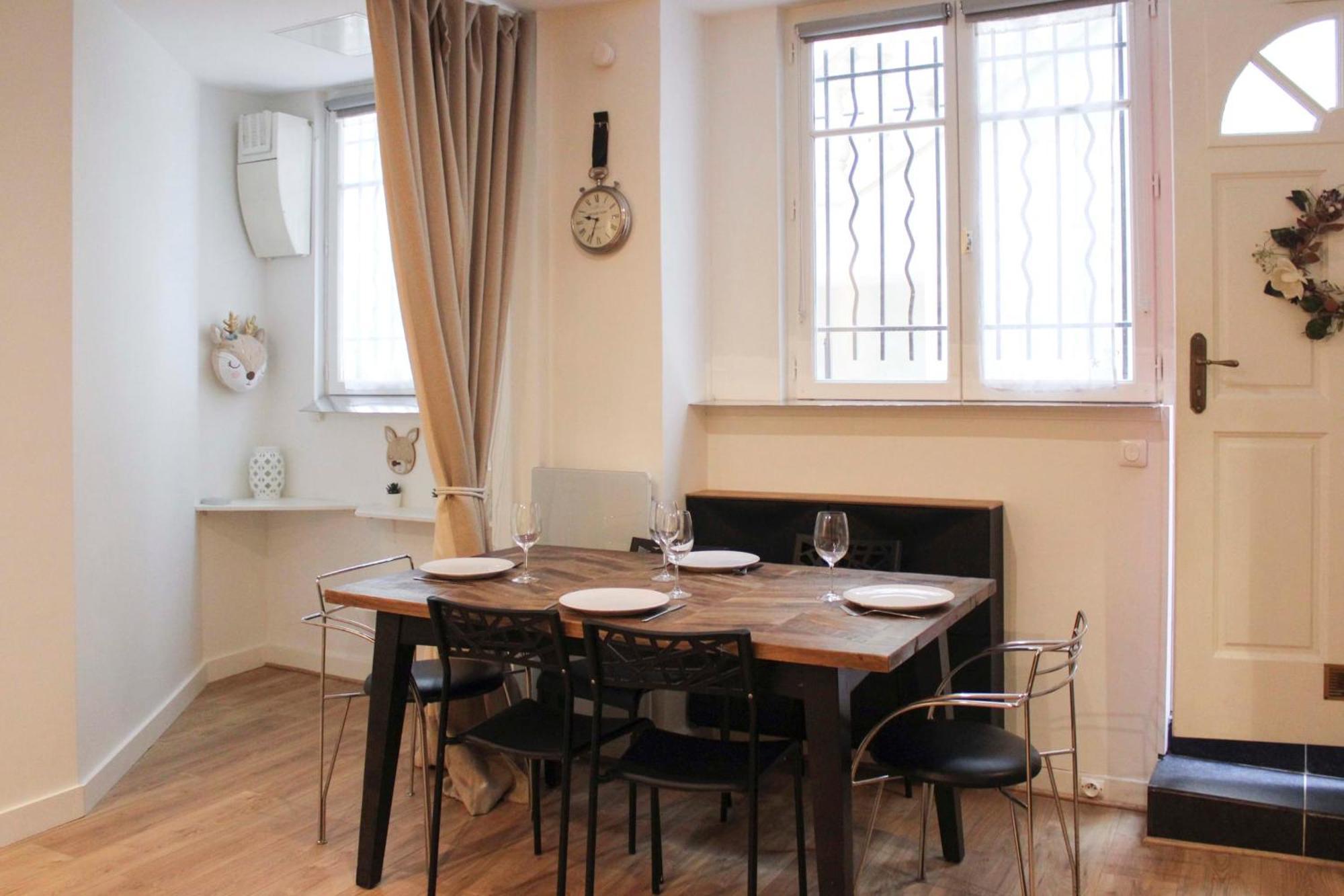 Appartement Comfortable 1bedroom In The Heart Of Paris