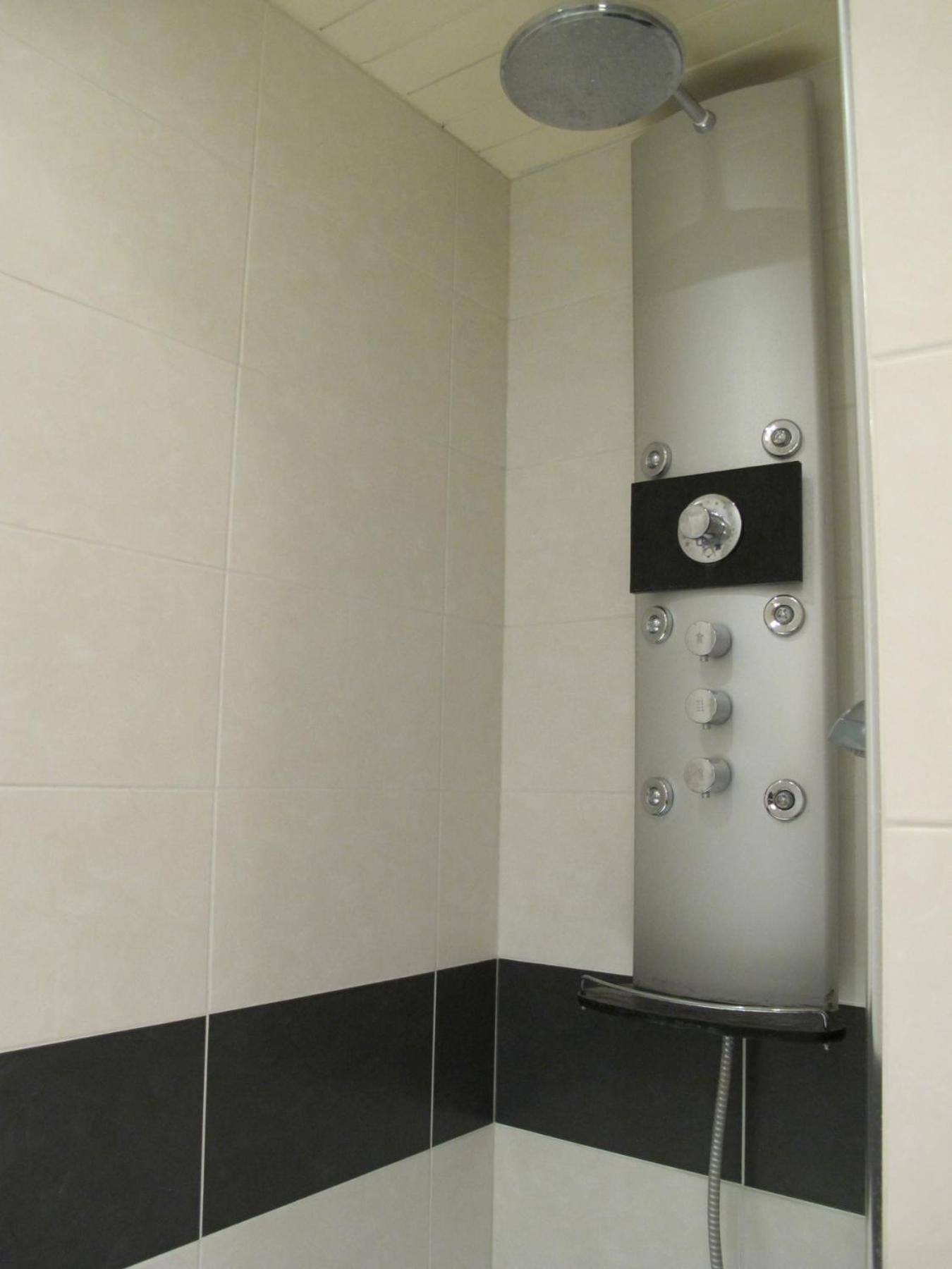 Rue De Courcelles - 8 Appartement *