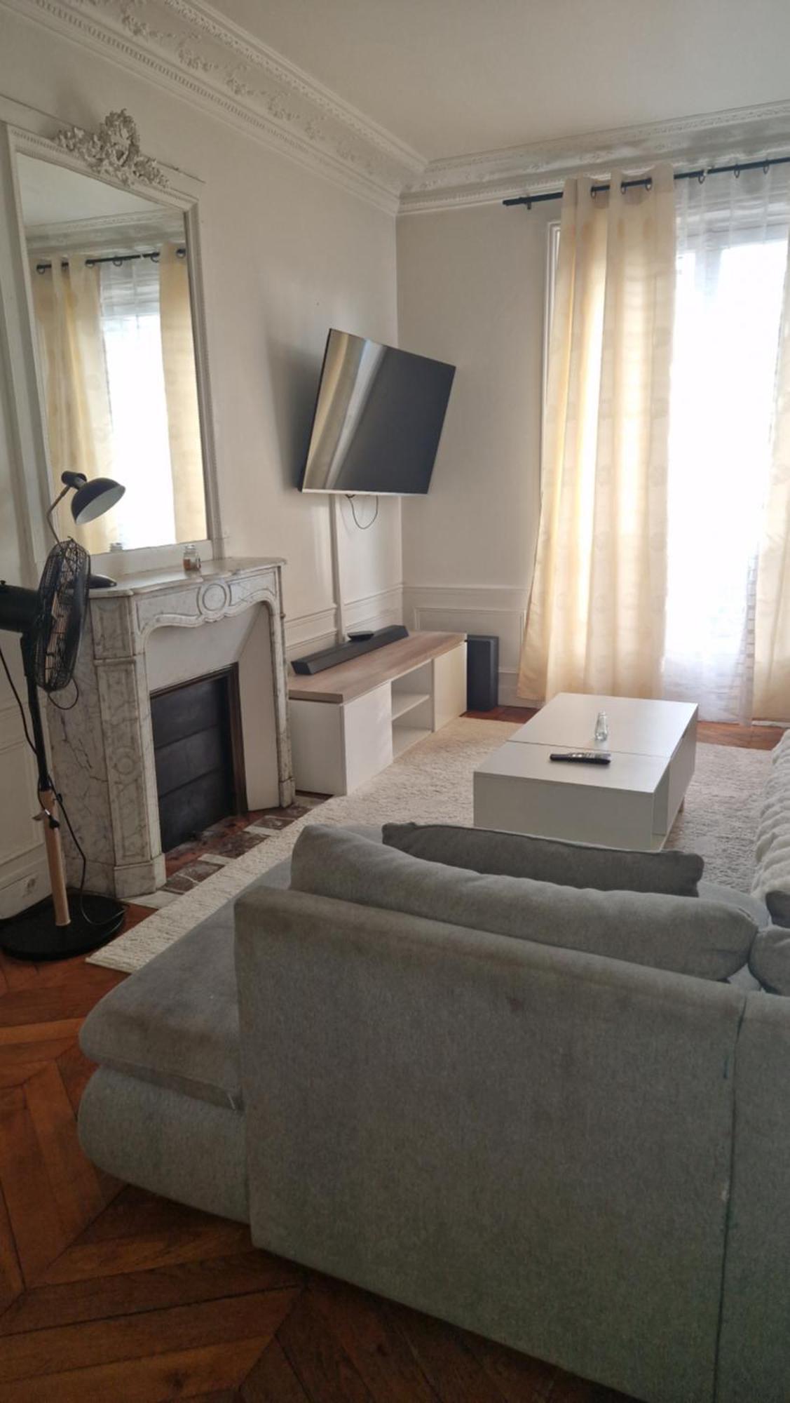 Cosy House Tour Eiffel Apartment Paris