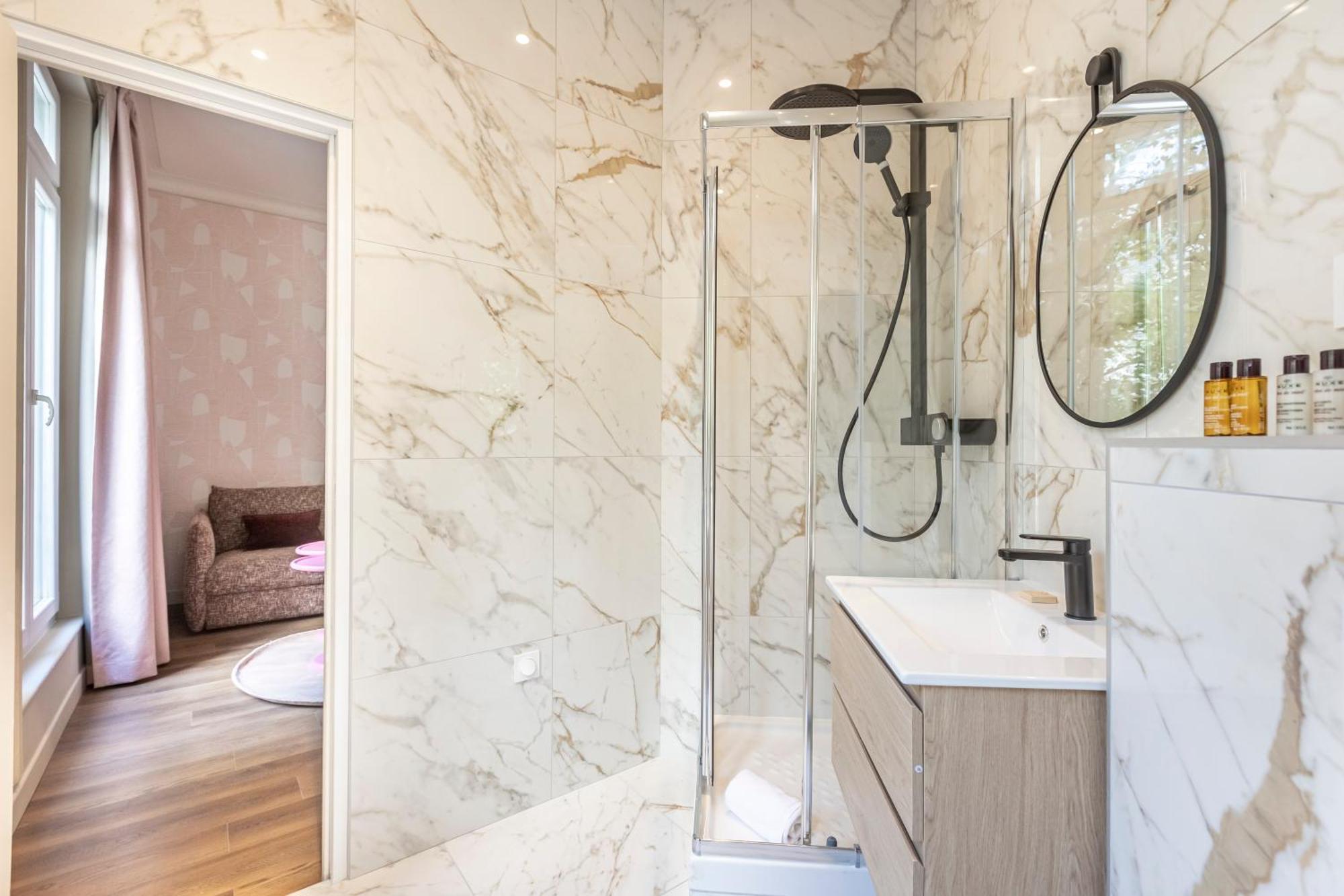 Sweett - Villiers Apartment