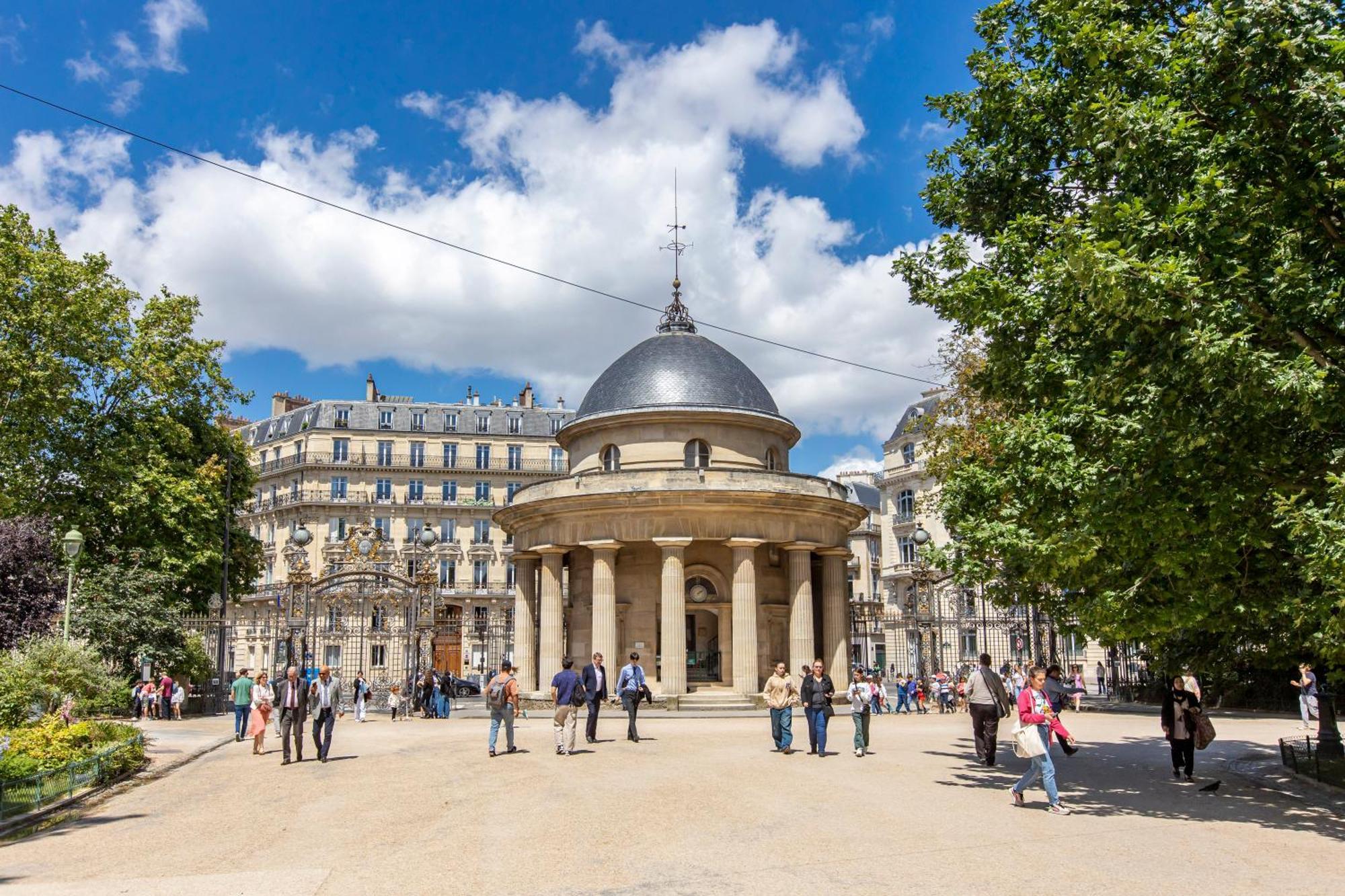 Sweett - Villiers * Paris