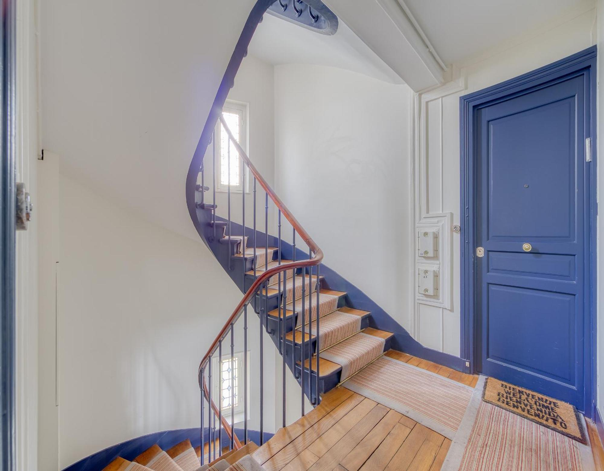 Eiffel Tower 10 Minutes 1br Renovated Appartement