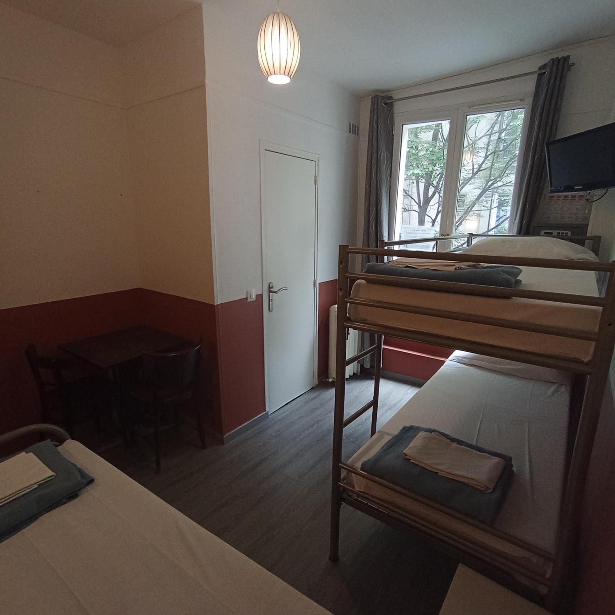 Hostel Caulaincourt Montmartre By Hiphophostels *