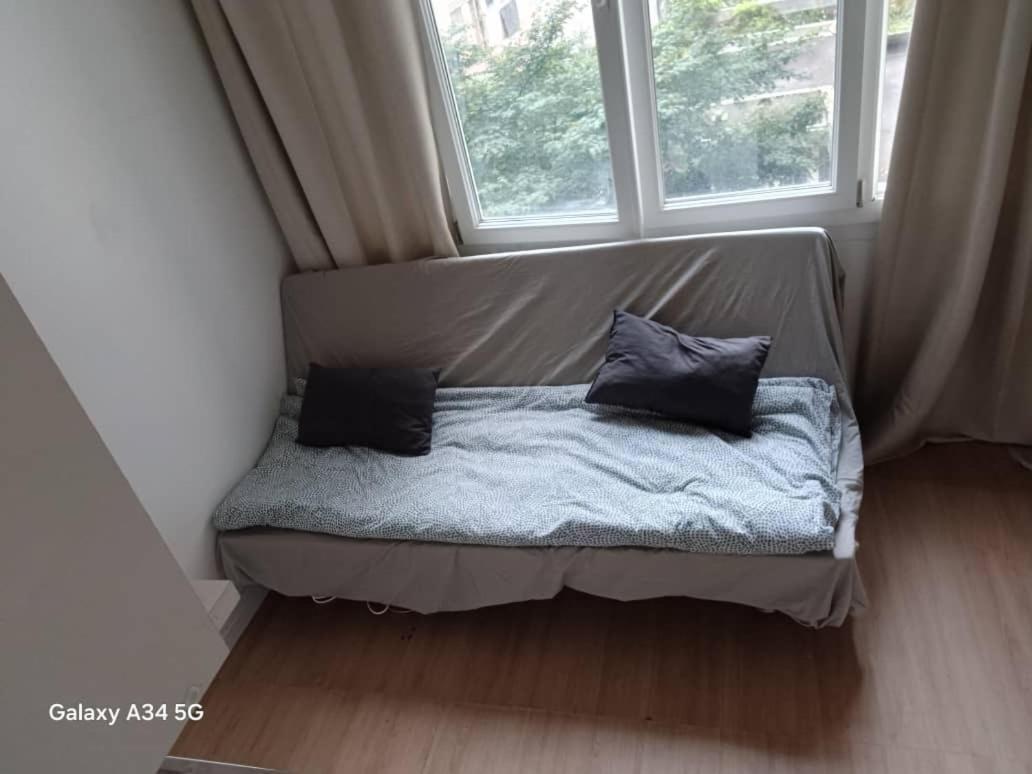 Studio - Pere Lachaise - Voltaire - Buttes-chaumont - 2 Pers Apartment *