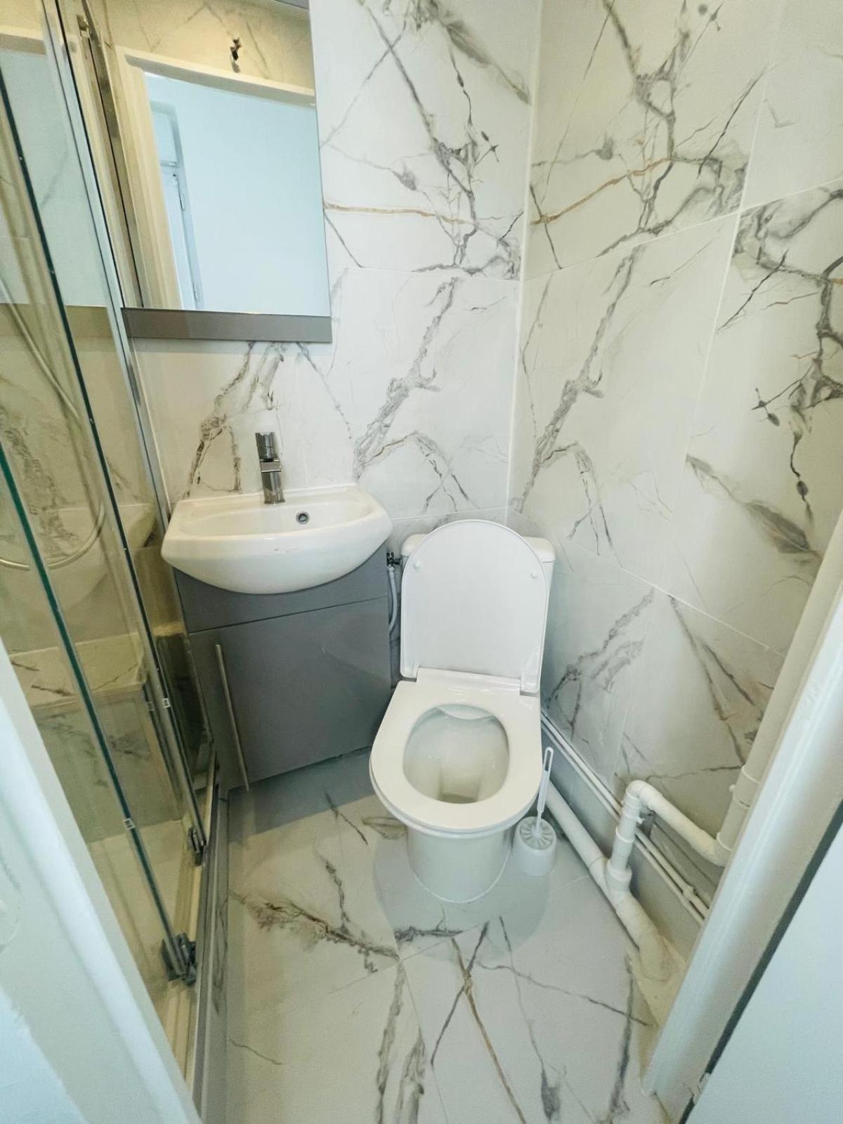 Appartement F2 - Pantheon - Jardin Du Luxembourg - Cathedrale Notre-dame De - Quartier Touristique - 4 Pers Paris