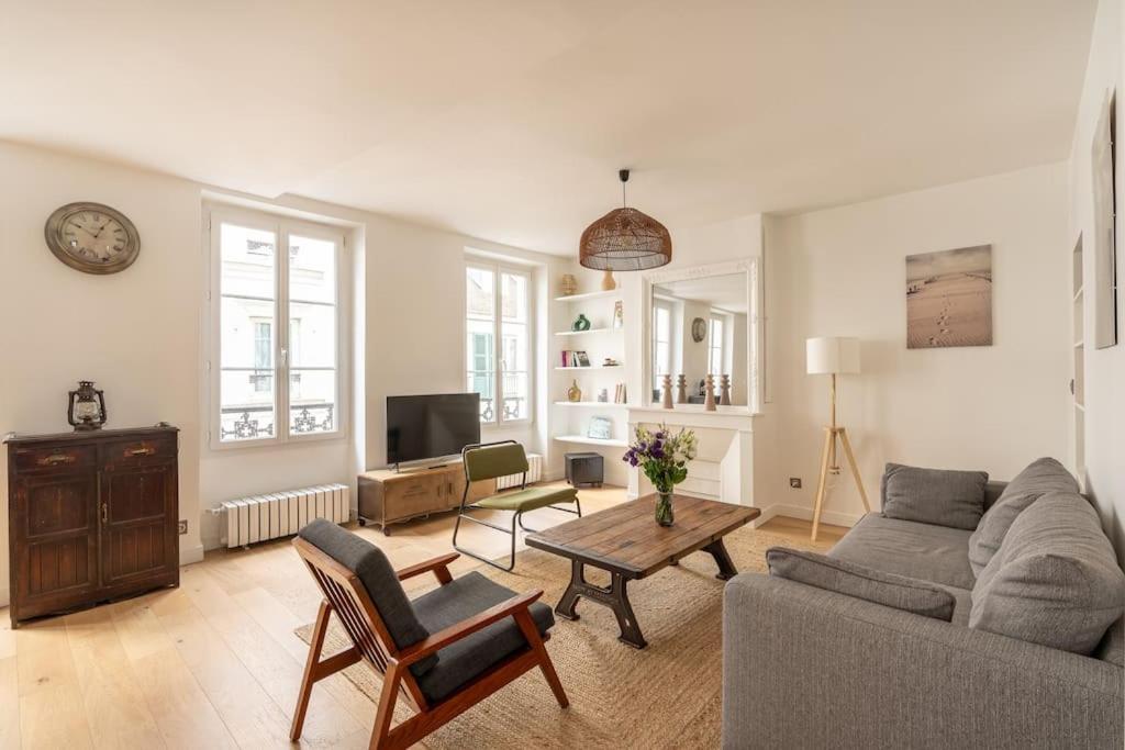 Bright And Spacious Flat -montmartre Paris