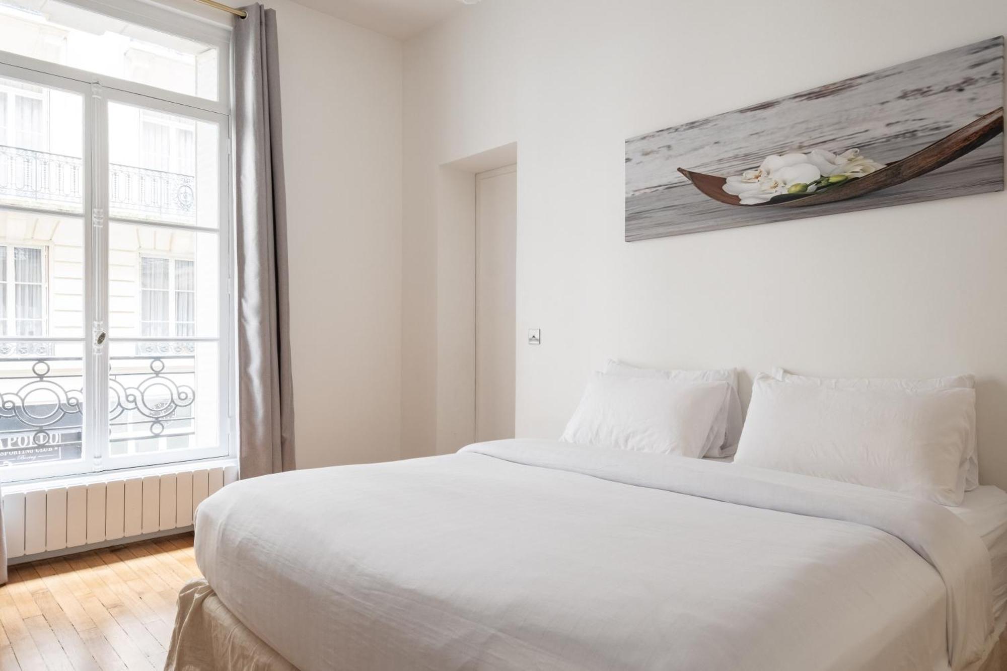 Veeve - Master Of Minimalism * Paris