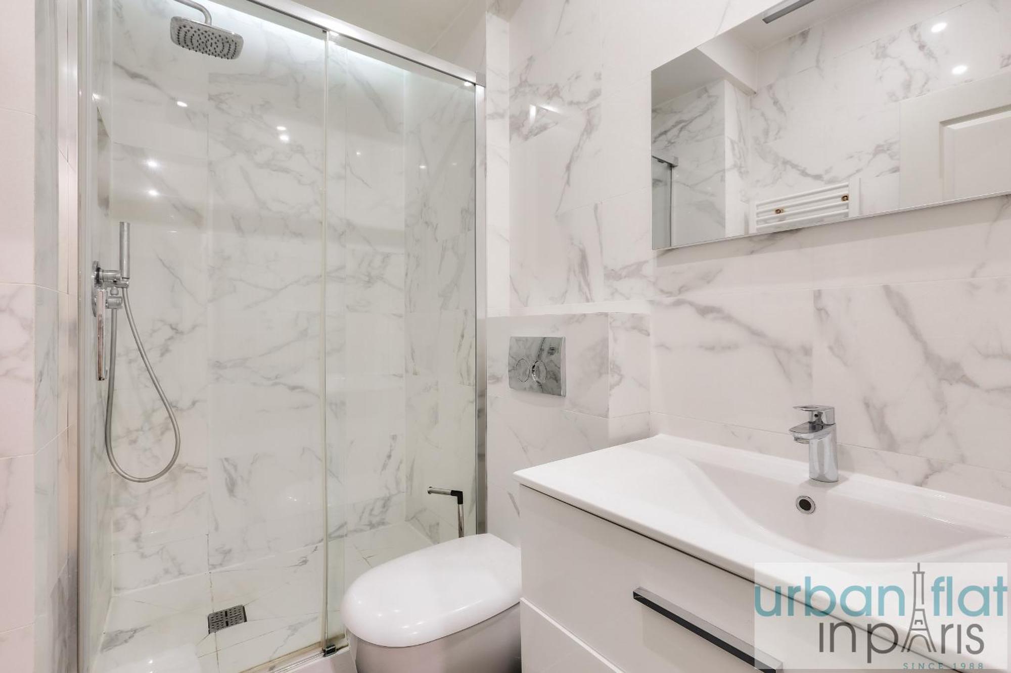 60-luxury Parisian Sebastopol Appartement