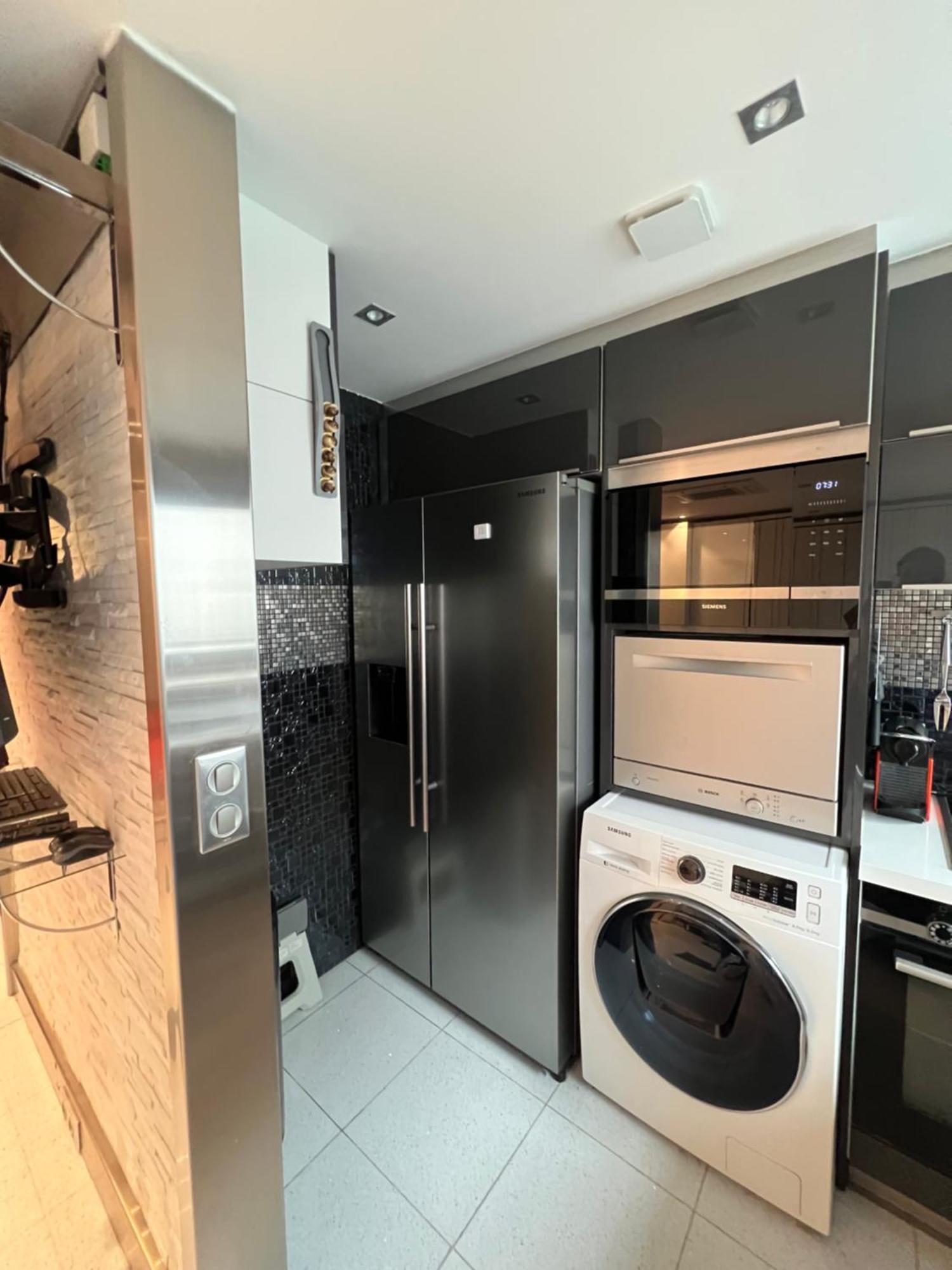 Joia - Moisant Apartment