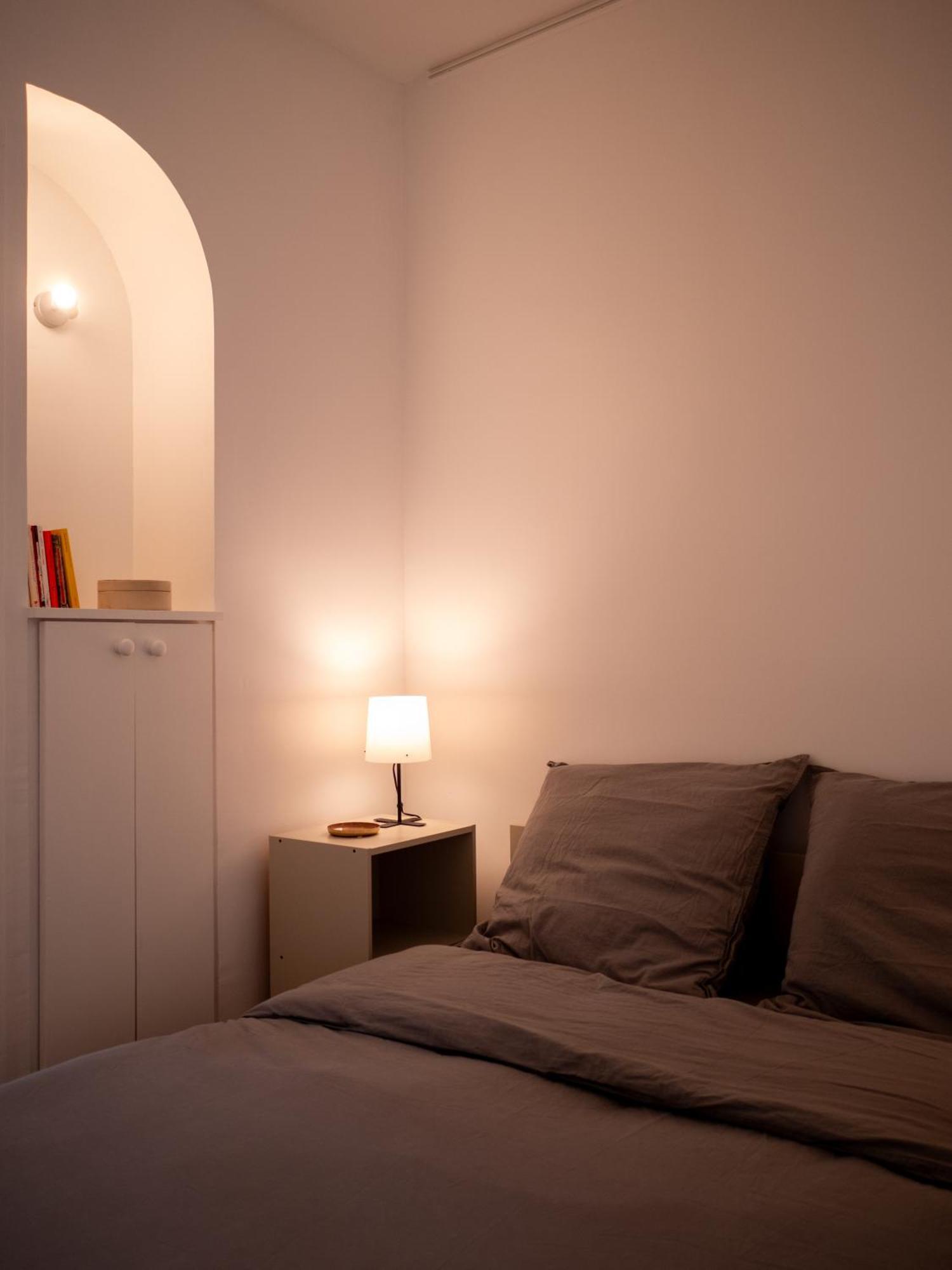 A 5 Mins Tour Effeil Appartement