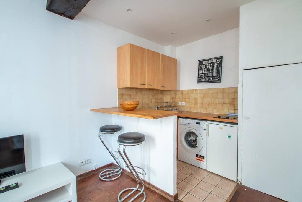 Appartement Spacieux Dans Le Beau Quartier Du Marais Paris