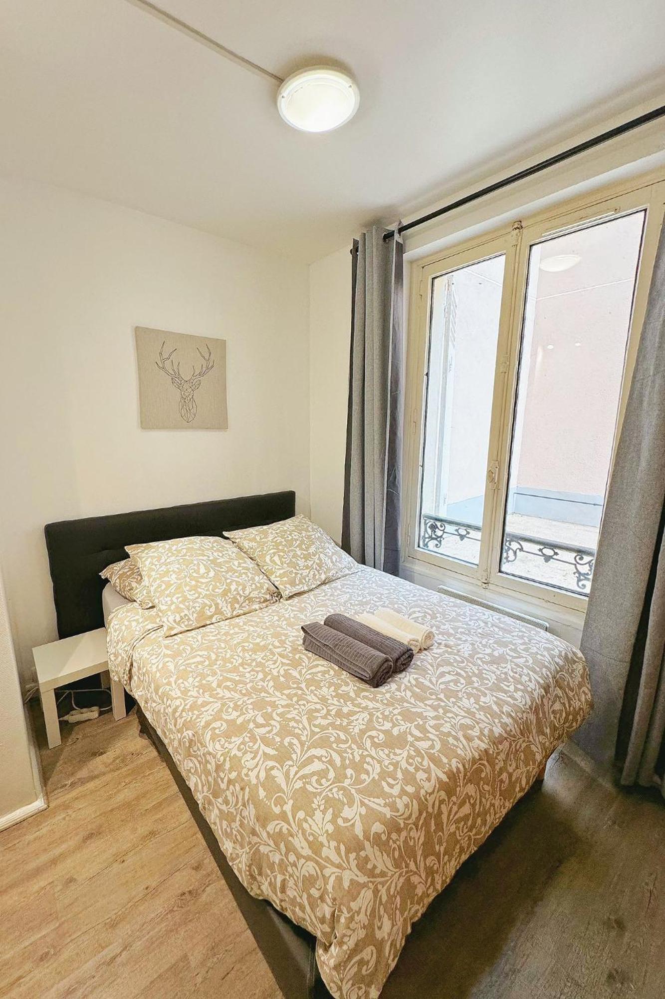 2 Minutes Metro Pasteur 15th Cosy Free Parking Appartement