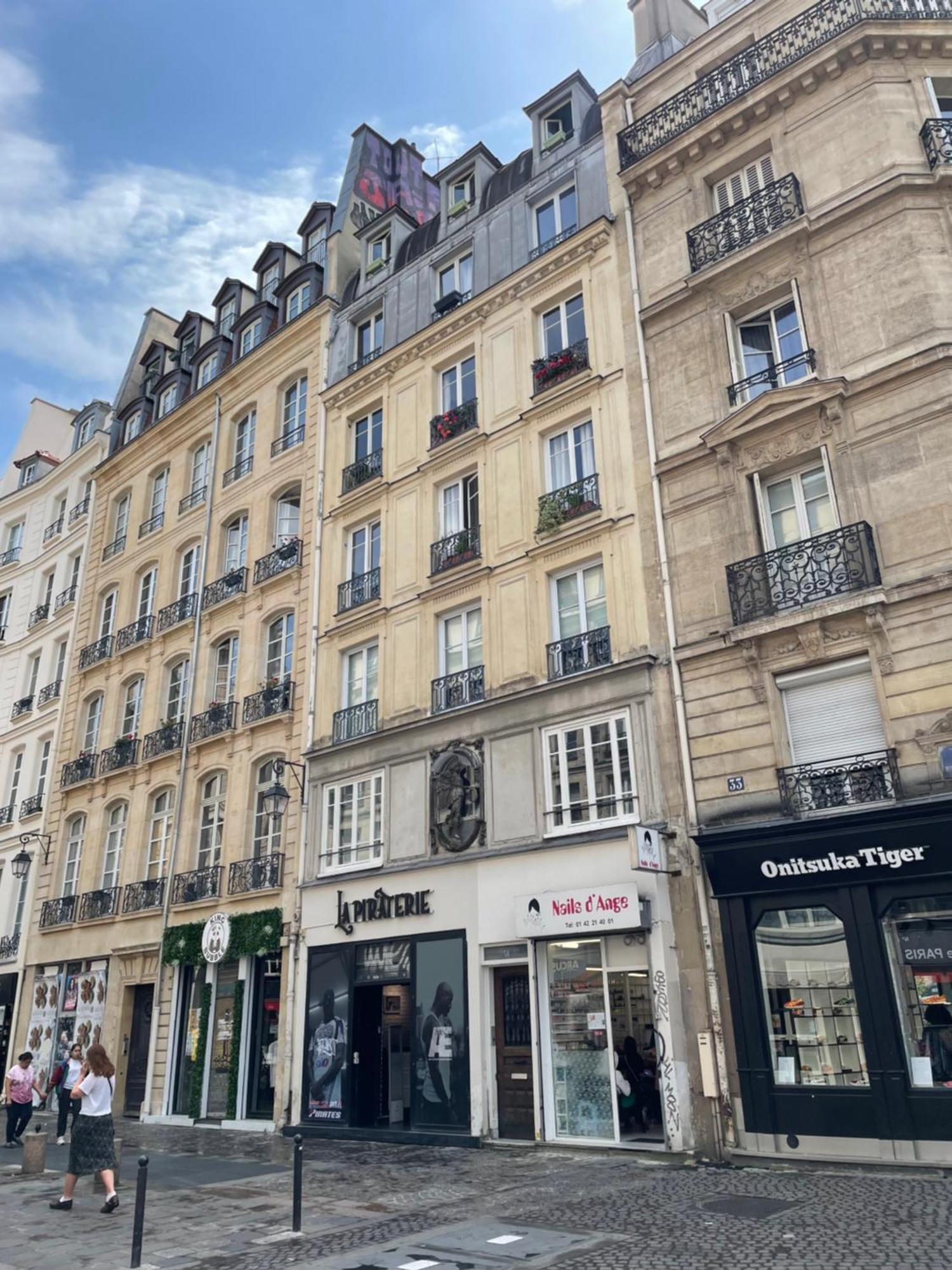 Centre 1e - 38 M2 - Air Conditioning * Paris