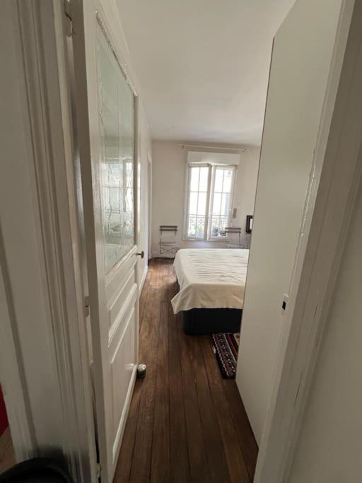 Appartement Montmartre Joli 2 Pieces Au Pied Du Sacre Coeur *