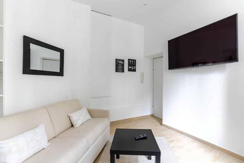 Montbrunalesia Ii Cosy 2p Apartment *