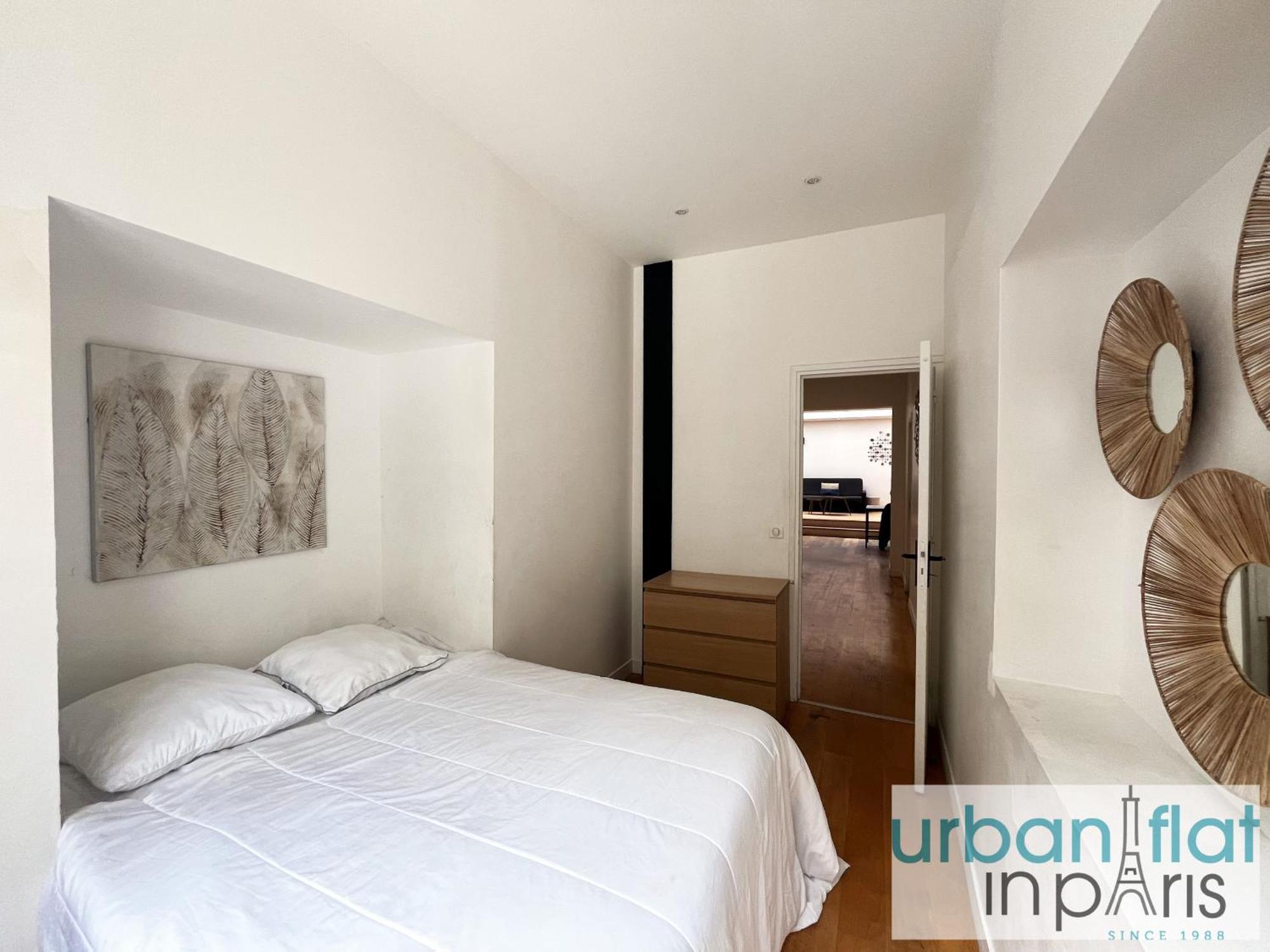 Urban Flat 186 - Spacious 3 Bedroom Flat In Paris