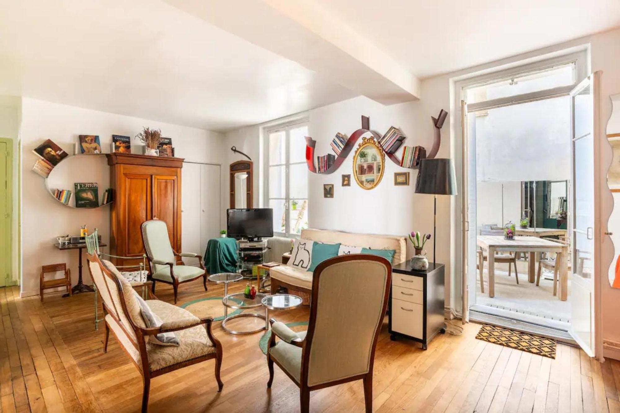 Vintage 2bd With Patio In Montmartre Appartement *