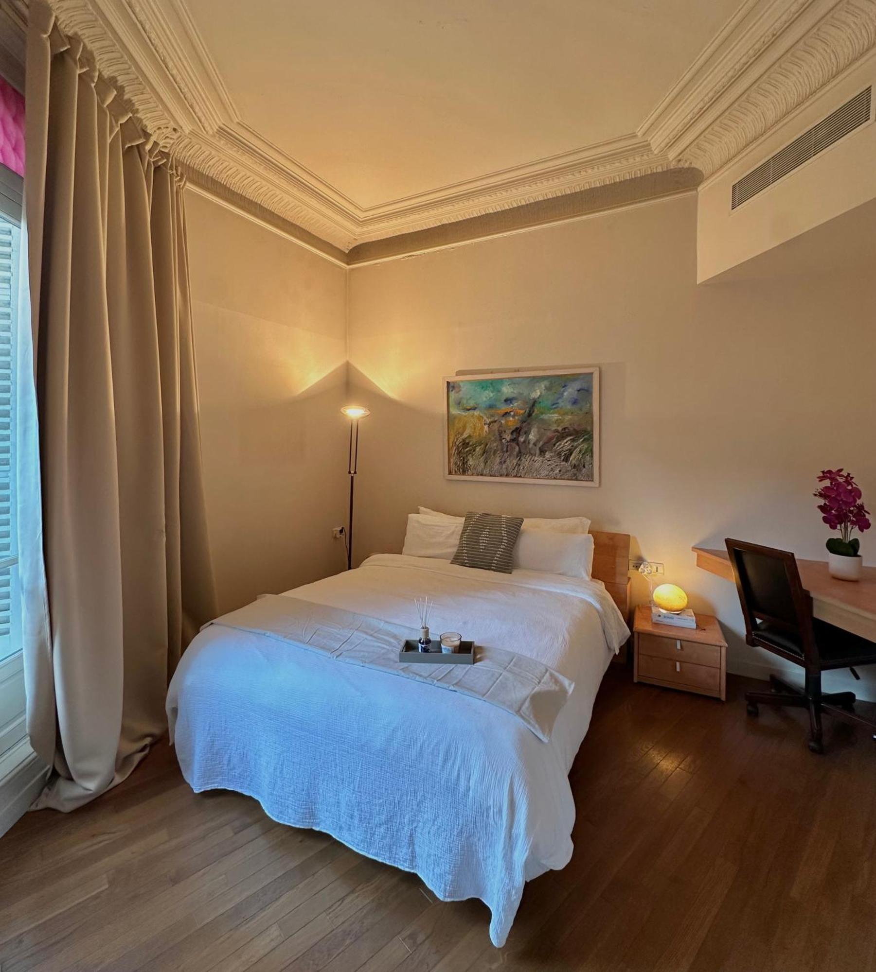 Champs Elysee Prestige Paris