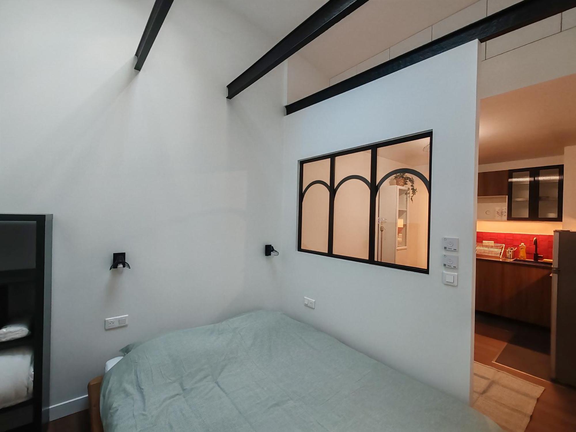 Montmartre, Moulin De La Galette Apartment *