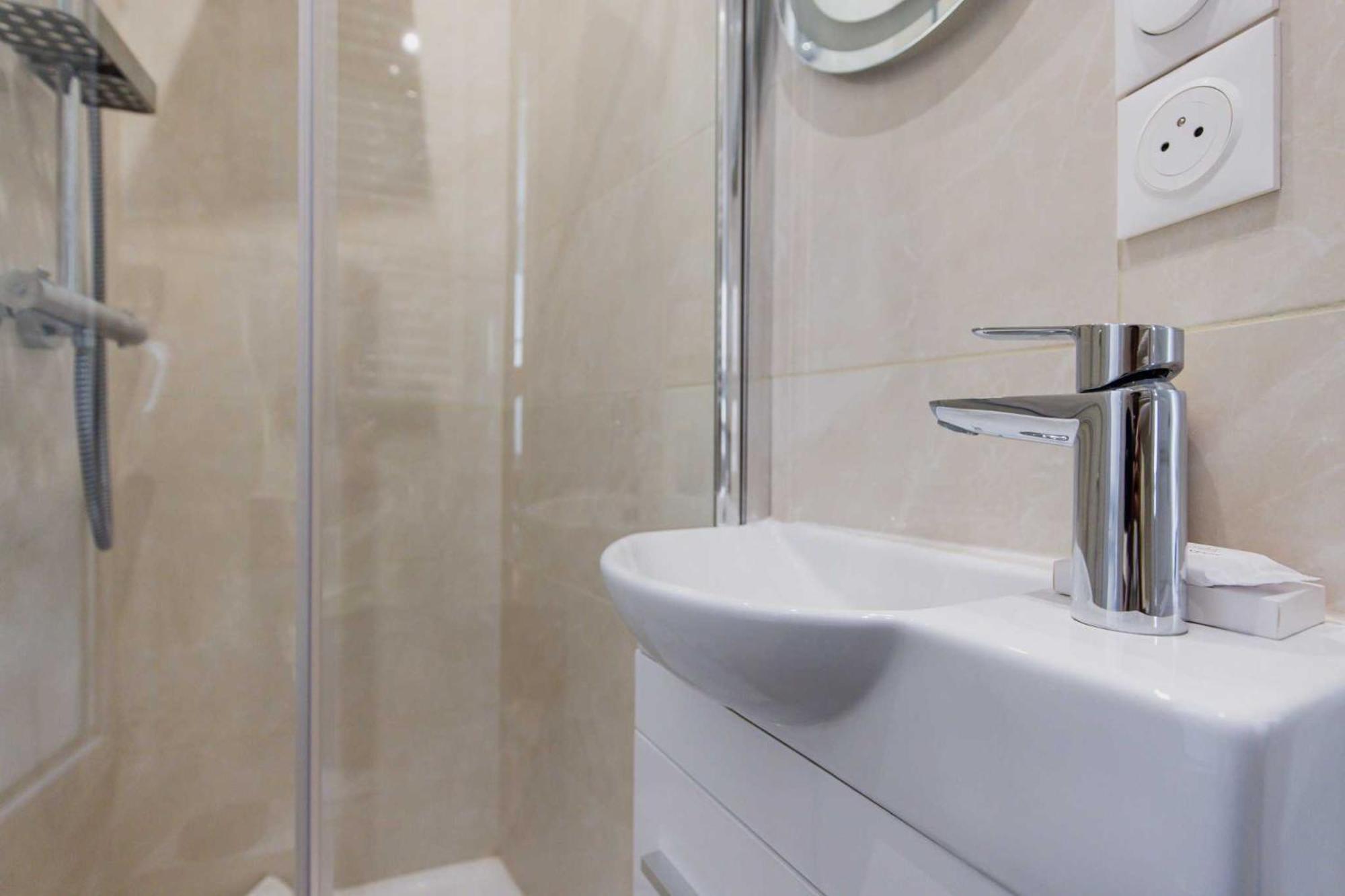 Cosy And Chic -1bd-4p- Auteuil