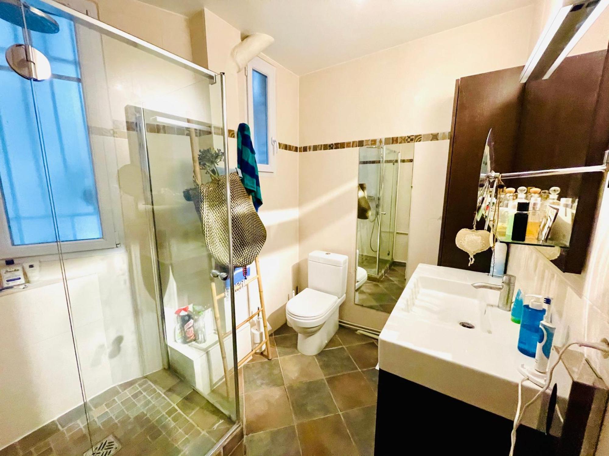 Olympic Family Haven - Havre Familial Olympique Apartment *