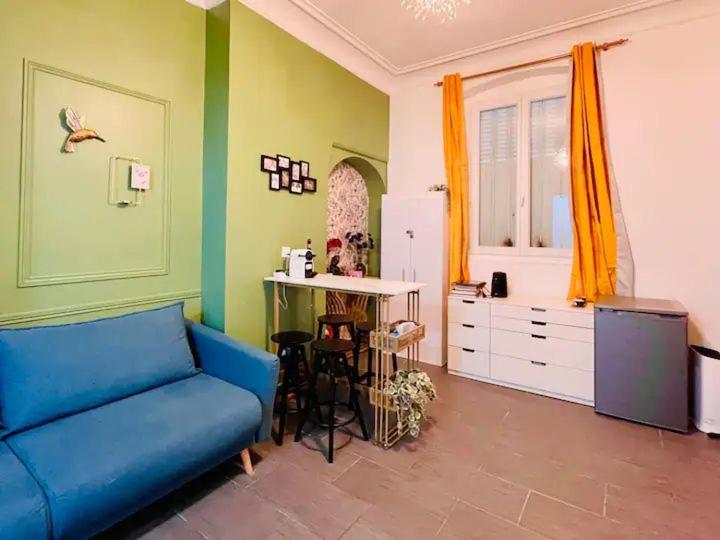 Un Bel Au Bord Du Canal Apartment
