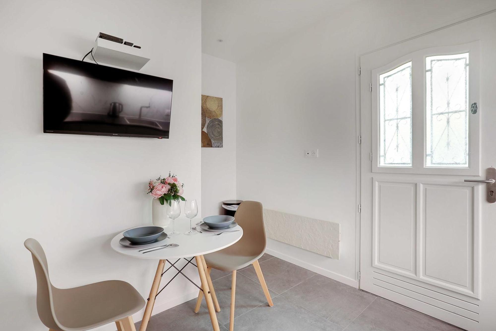 Intimate - 2p - Arts Et Metiers-republique Apartment Paris