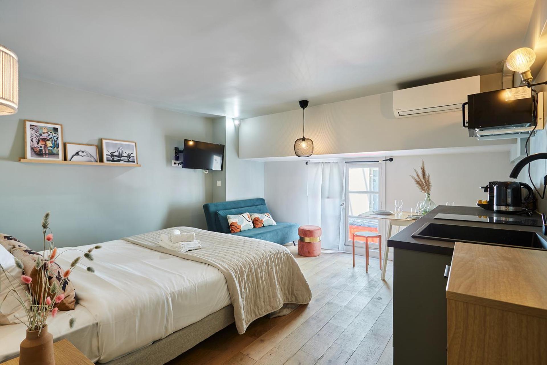 Apartment Centre De By Prestige *