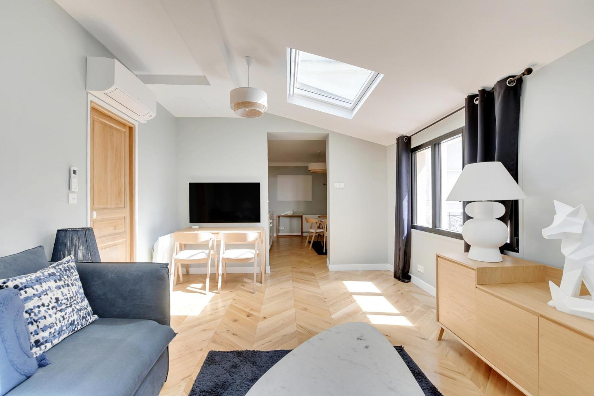 Apartment Pick A Flat's In Montmartre - Rue Lepic *
