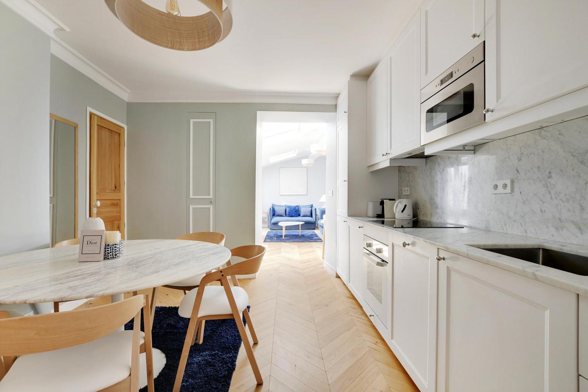 Pick A Flat's In Montmartre - Rue Lepic Apartment Paris