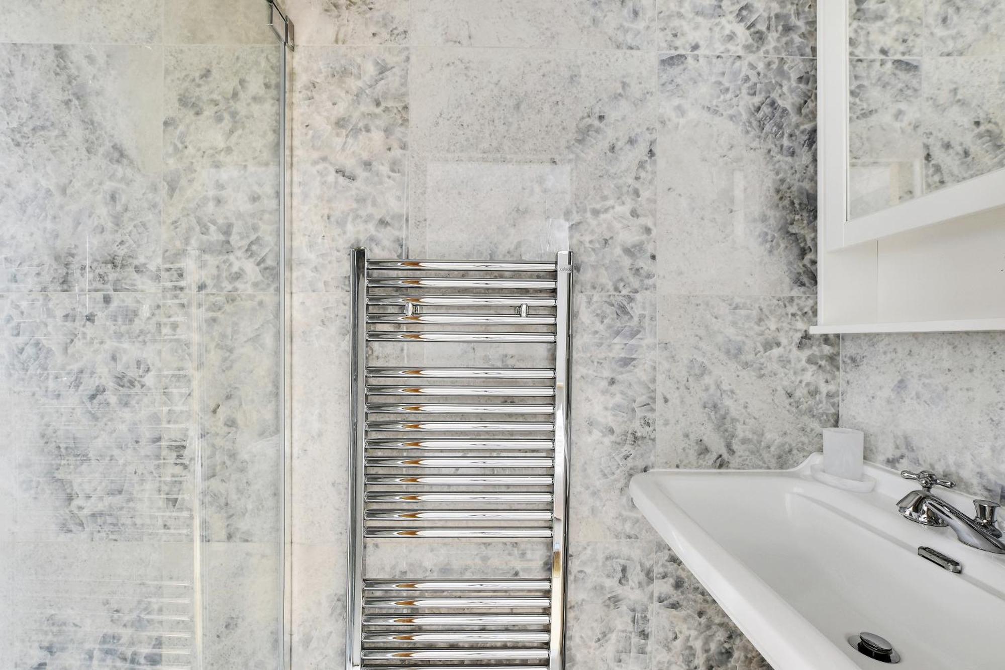 Apartment Pick A Flat's In Montmartre - Rue Lepic Paris