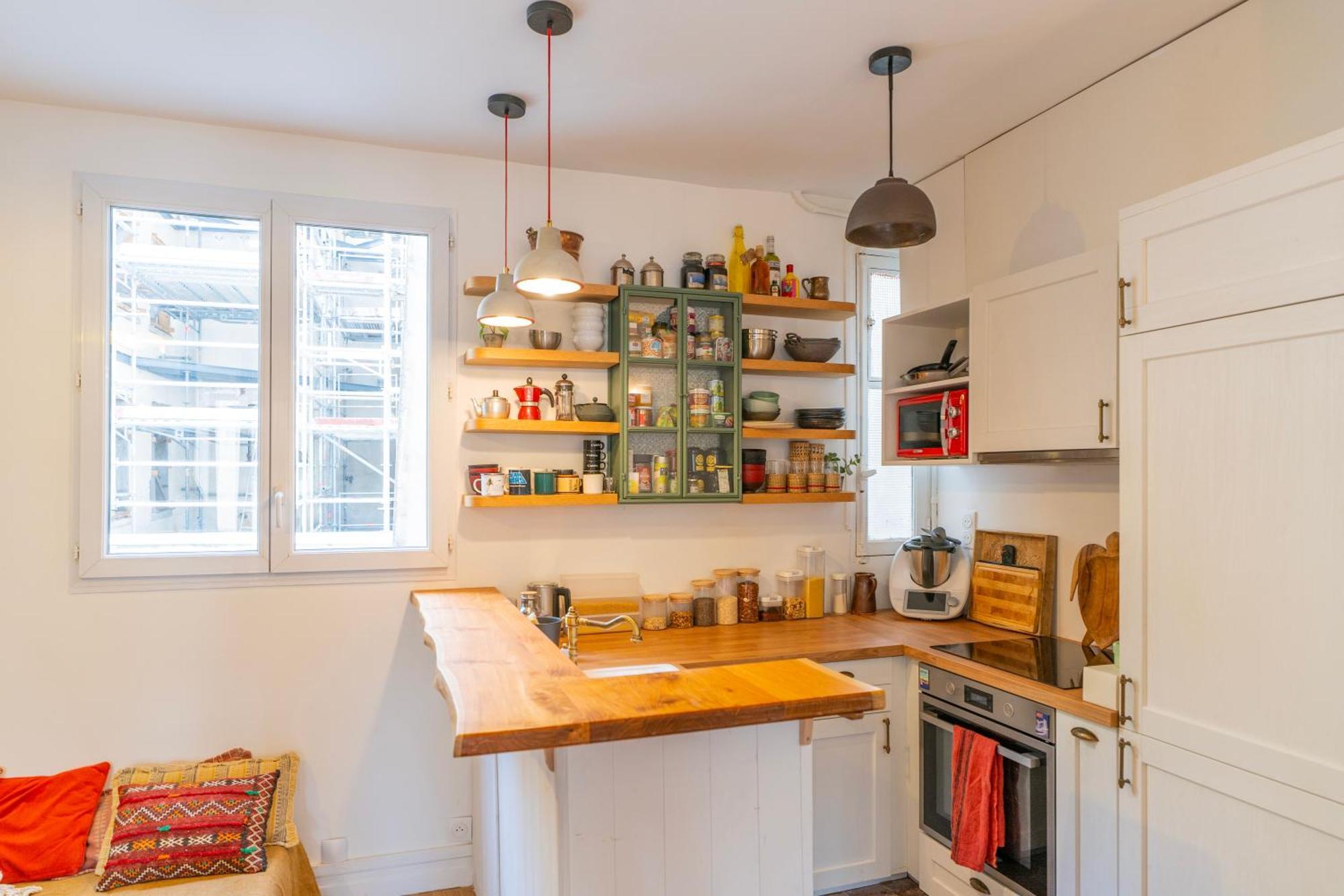 Urban Retreat In Historic Quarter * Paris