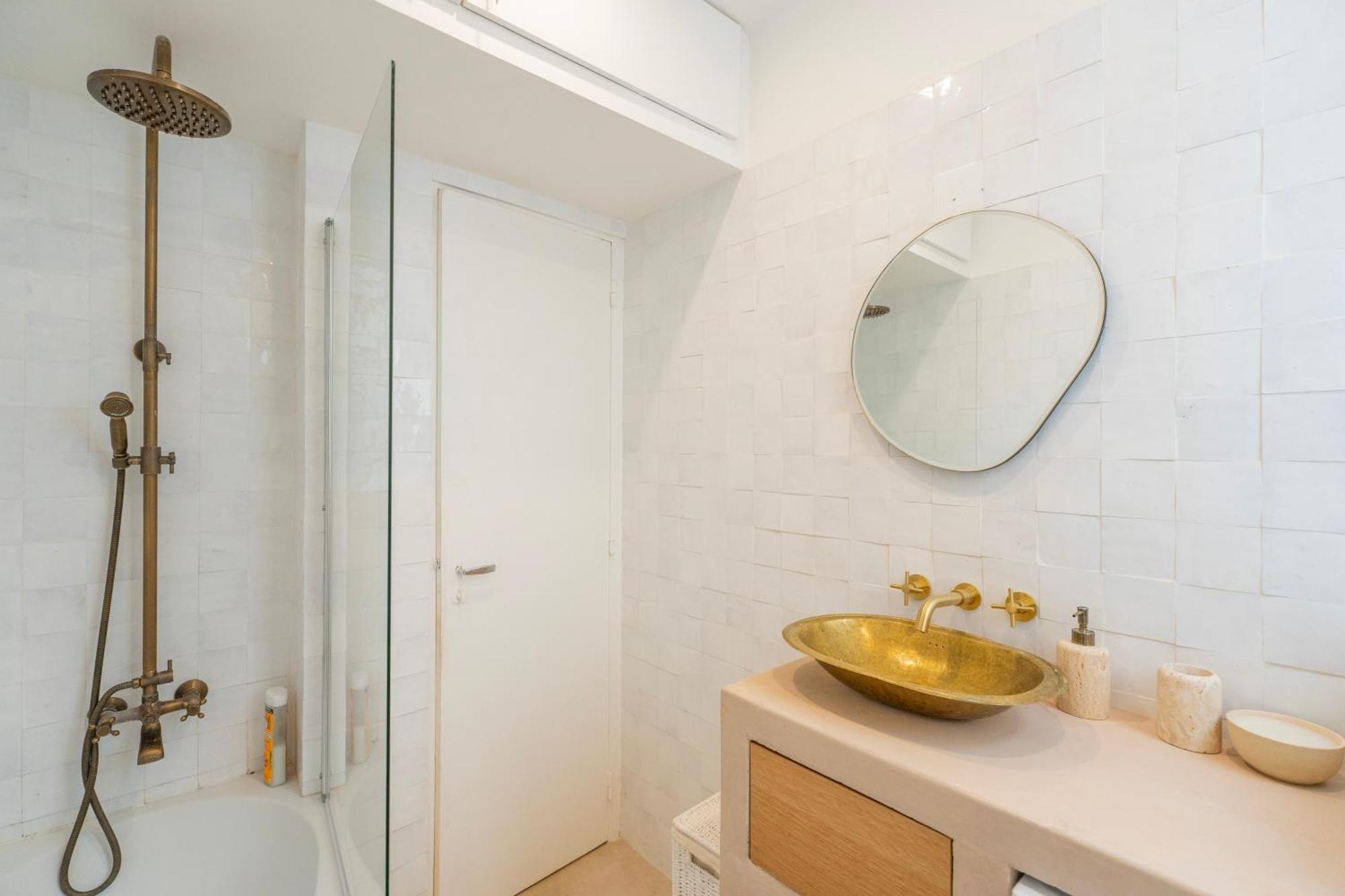 Urban Retreat In Historic Quarter Appartement