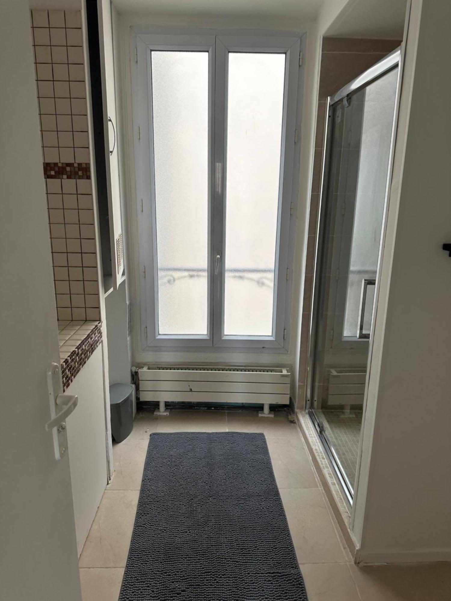 16 Apartment