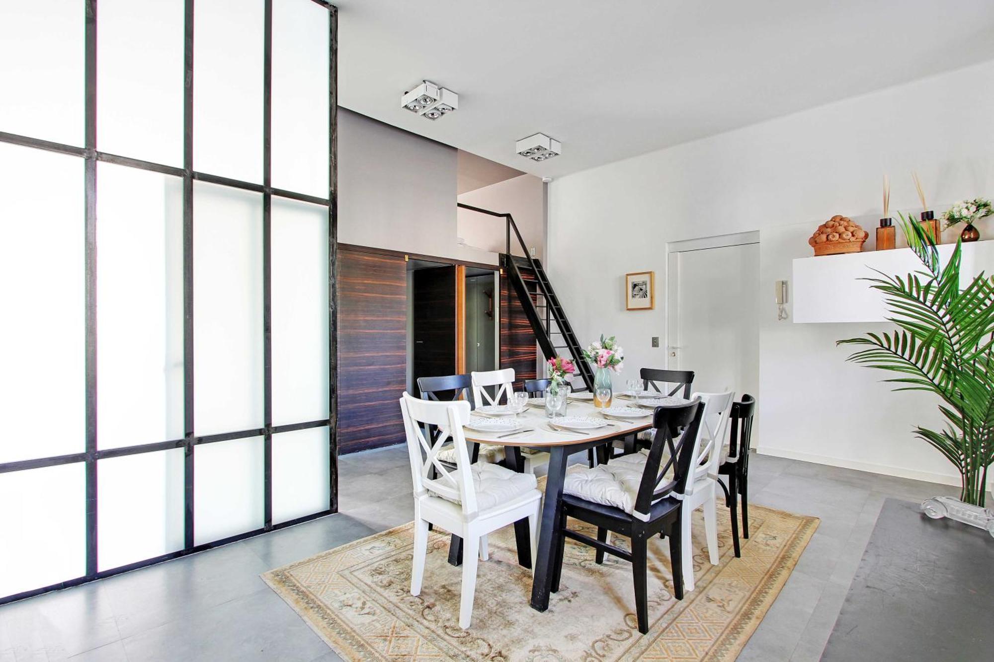 Magnificent - 2br- 7p - Jardin Herold Appartement *