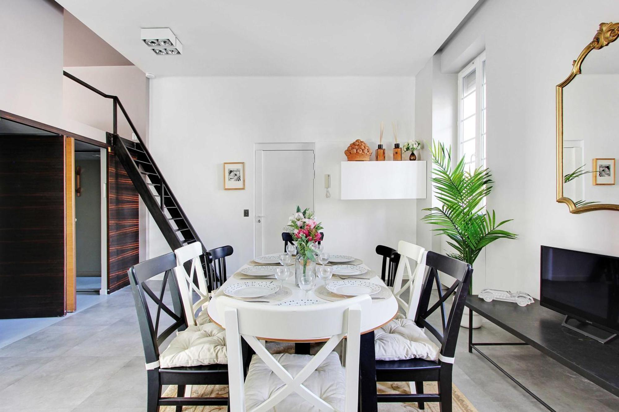 Magnificent - 2br- 7p - Jardin Herold Appartement *