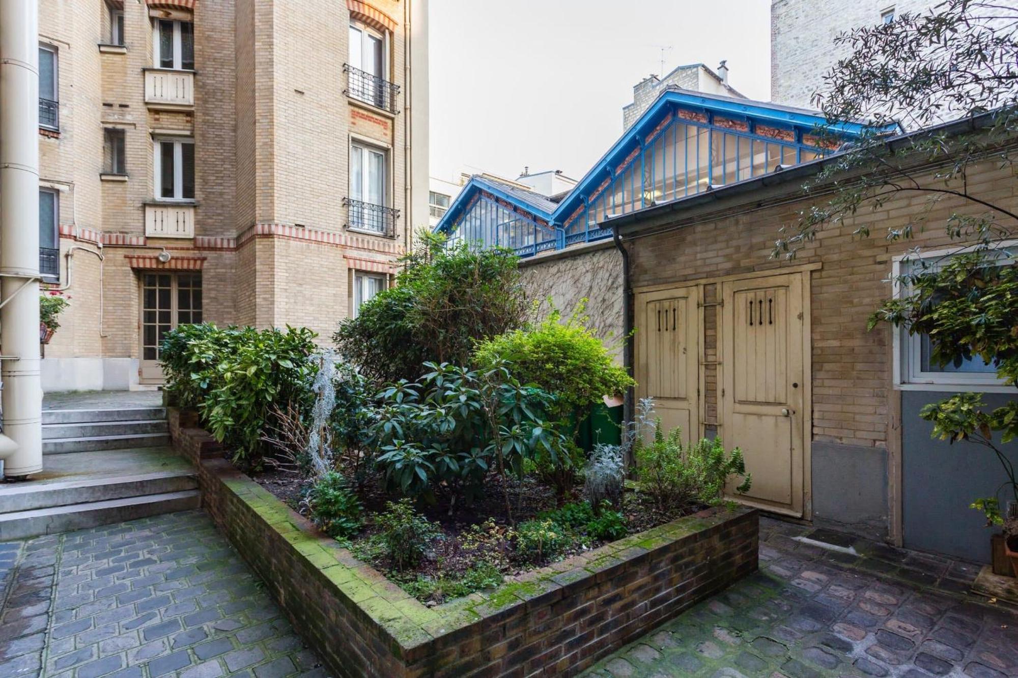 Peaceful - 1br- 4p - Eiffel Tower Apartment Paris