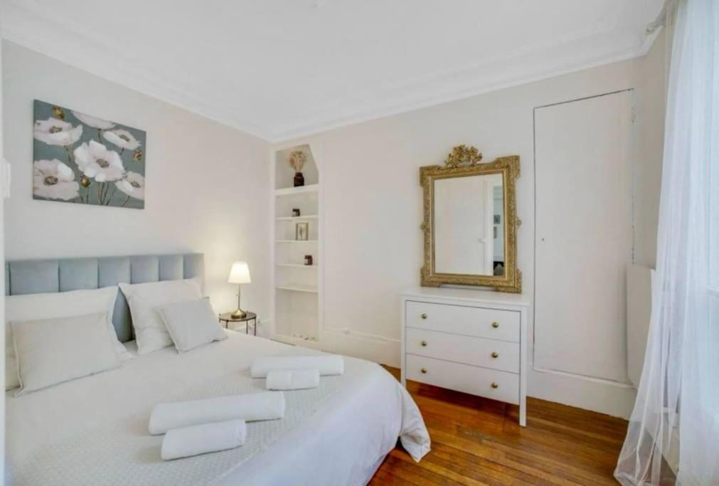 Magnifique Tour Eiffel Appartement *