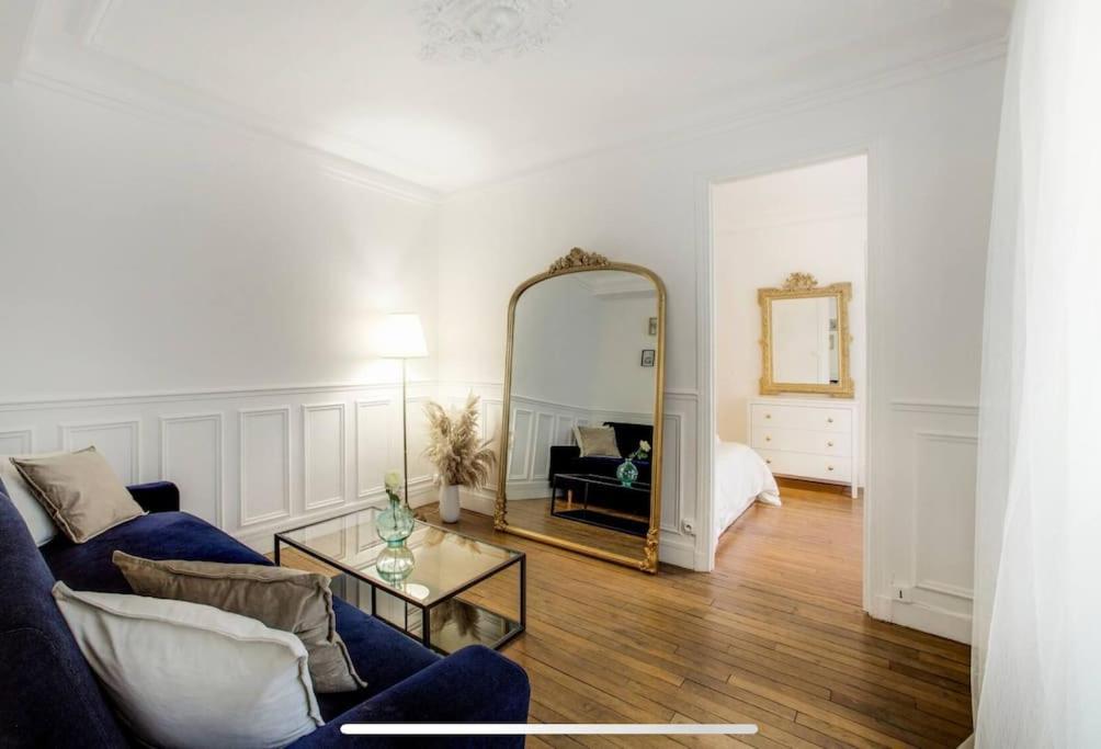 Magnifique Tour Eiffel Appartement