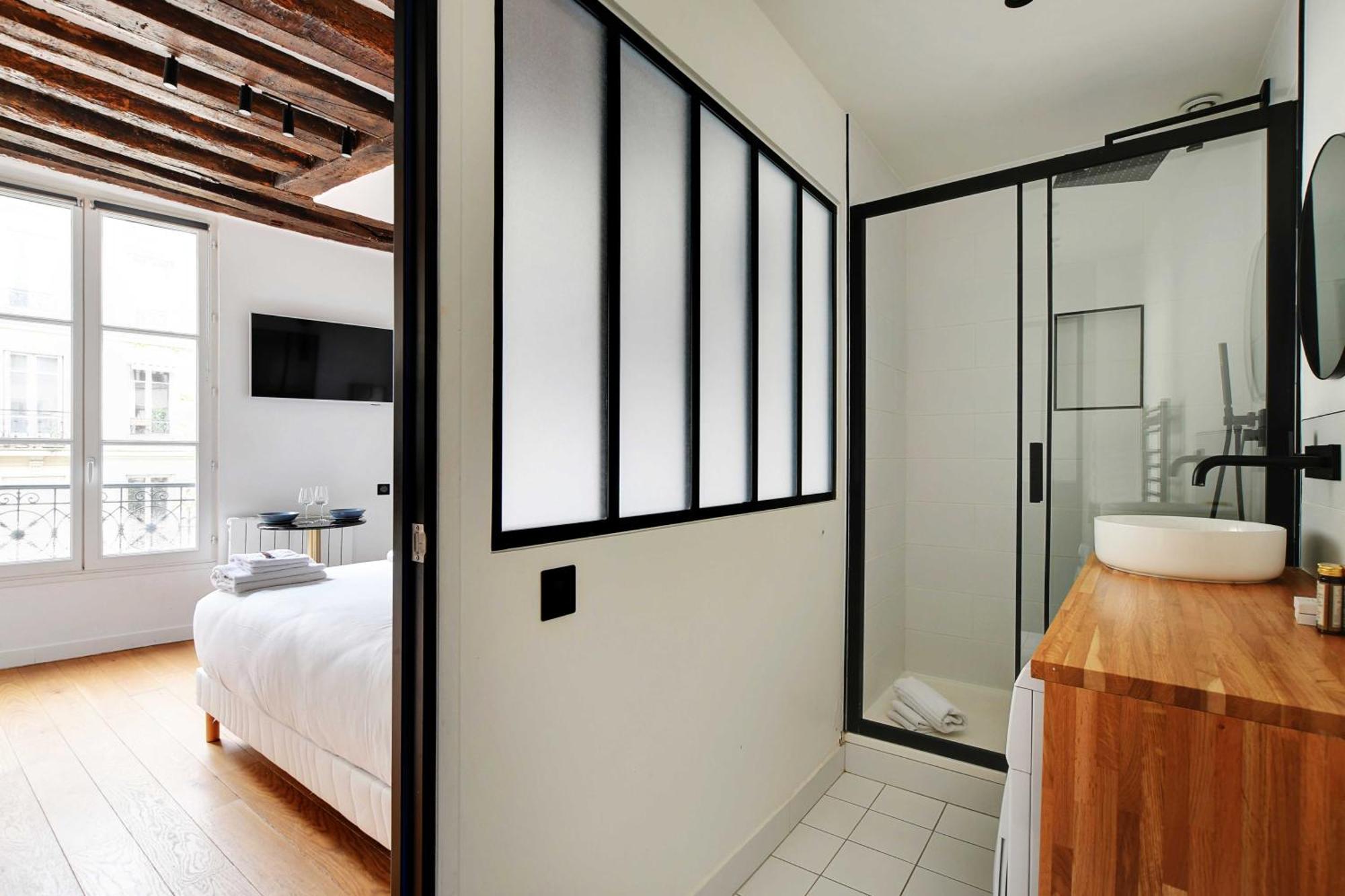 Apartment Charming A-c - 2p - Le Marais