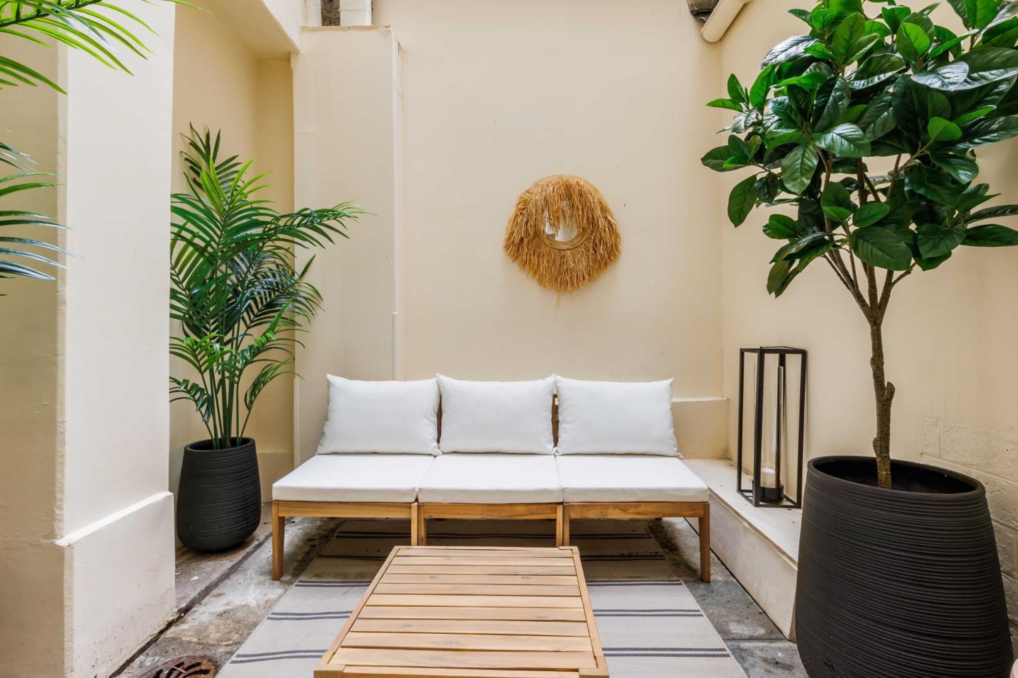 Superb With Patio 6p-2bdr - Opera Grands Boulevards Apartment *