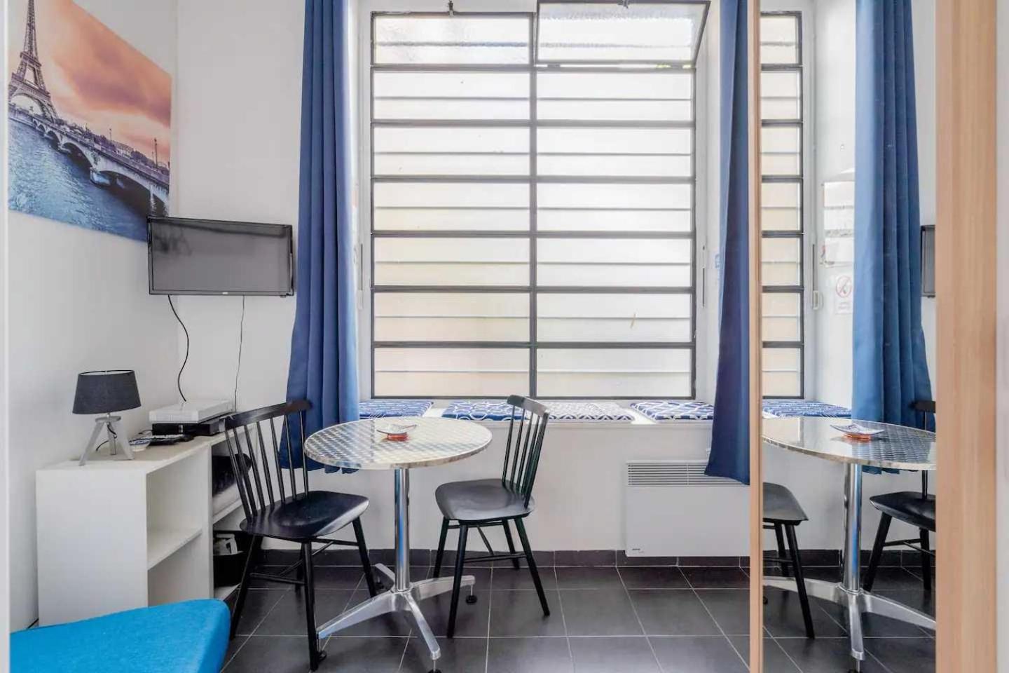Authentic - 2p - Gare De L'est Apartment Paris