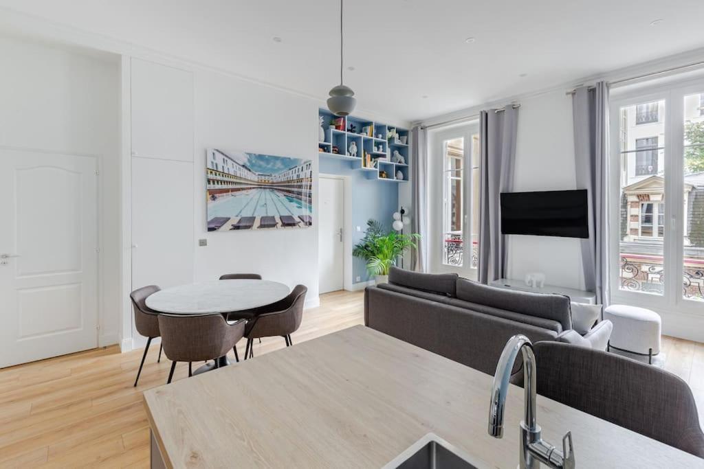Newly Renovated Near La Madeleine * Paris