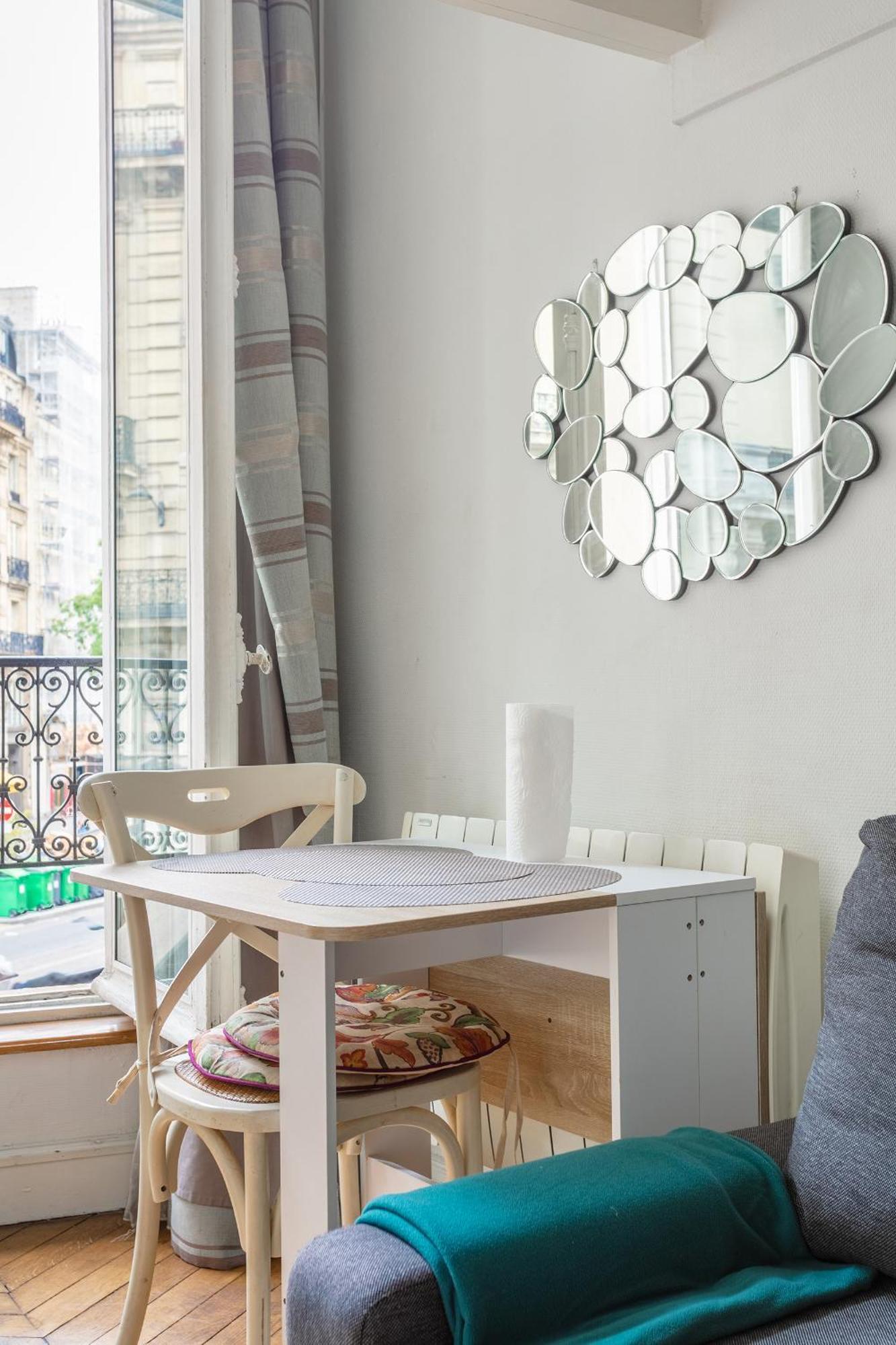 Appartement Superbe Louvre Paris