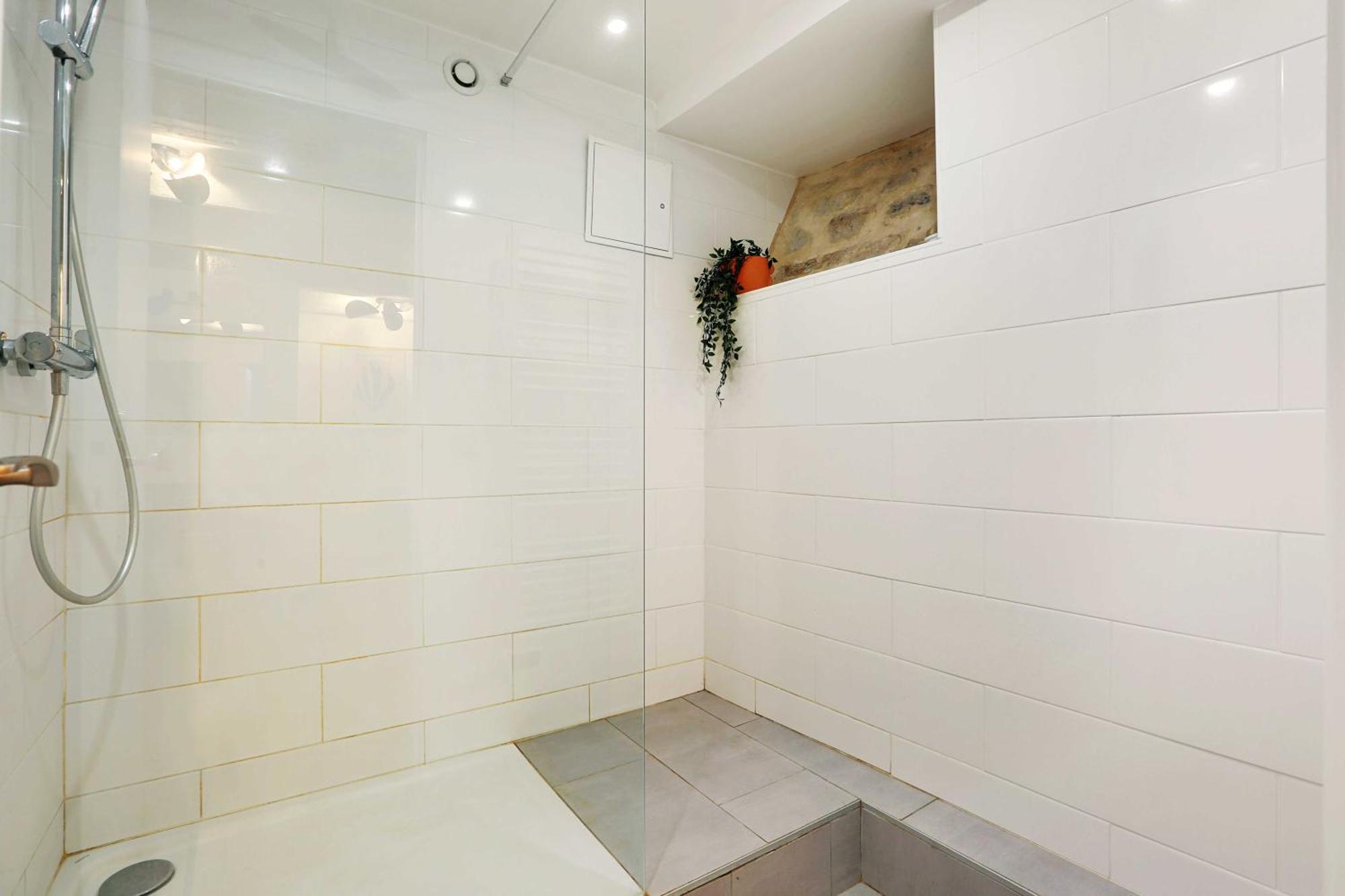 Spacious - 4br-10p Montmartre Apartment *