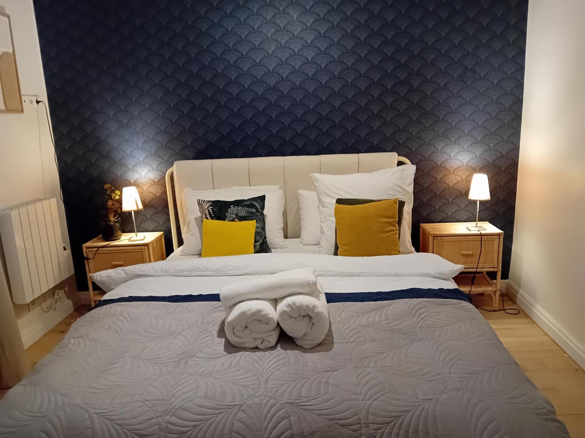 Gorgeous Place ,Center Paris,Close To Louvre Meusm And Eiffel Tour ,Front Metro Apartment