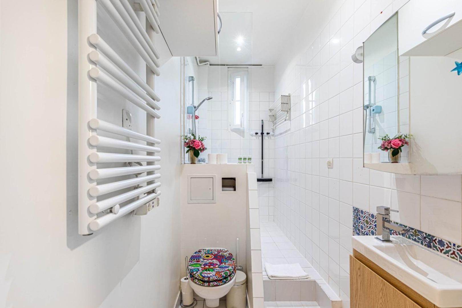 Guestready- Modern Comfort Near Parc Monceau For 6 * Paris