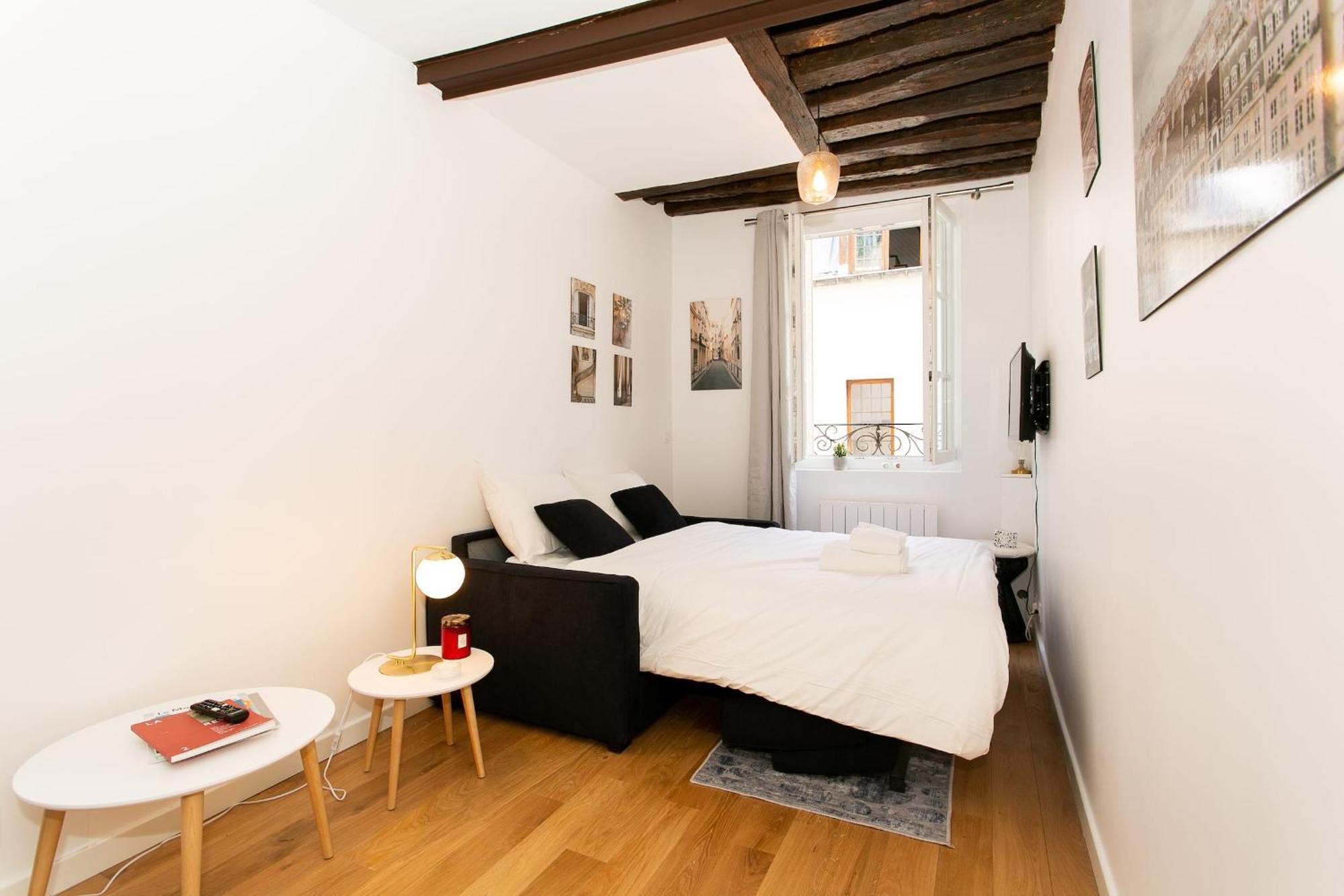 Pont De La 1br Cozy Apartment Paris