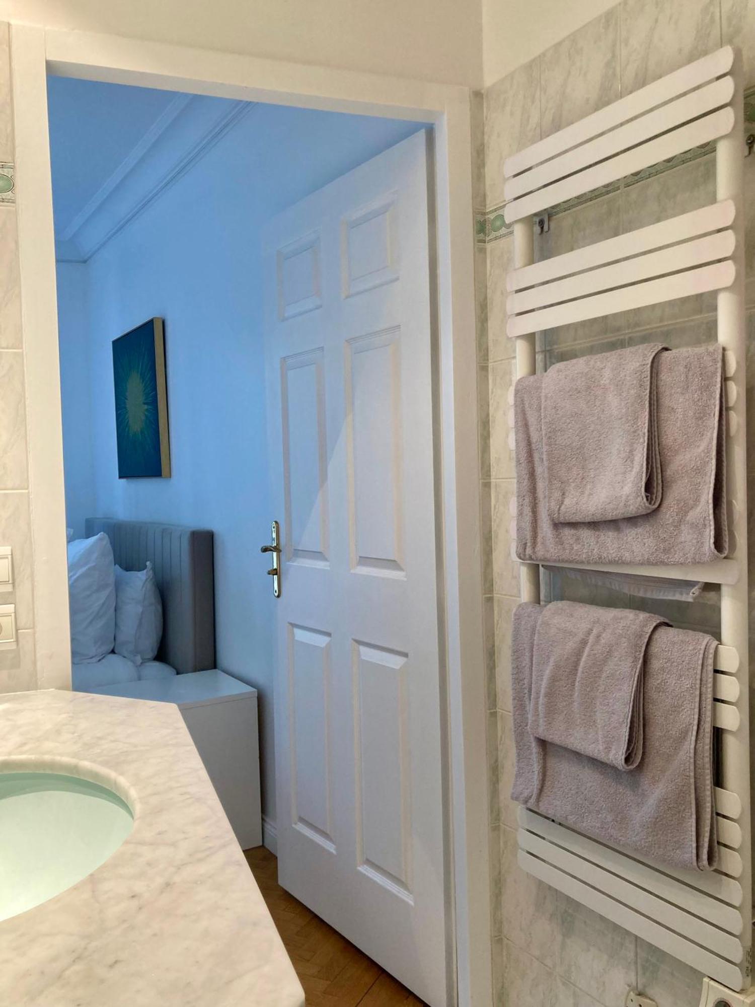 Apartment - Trocadero *