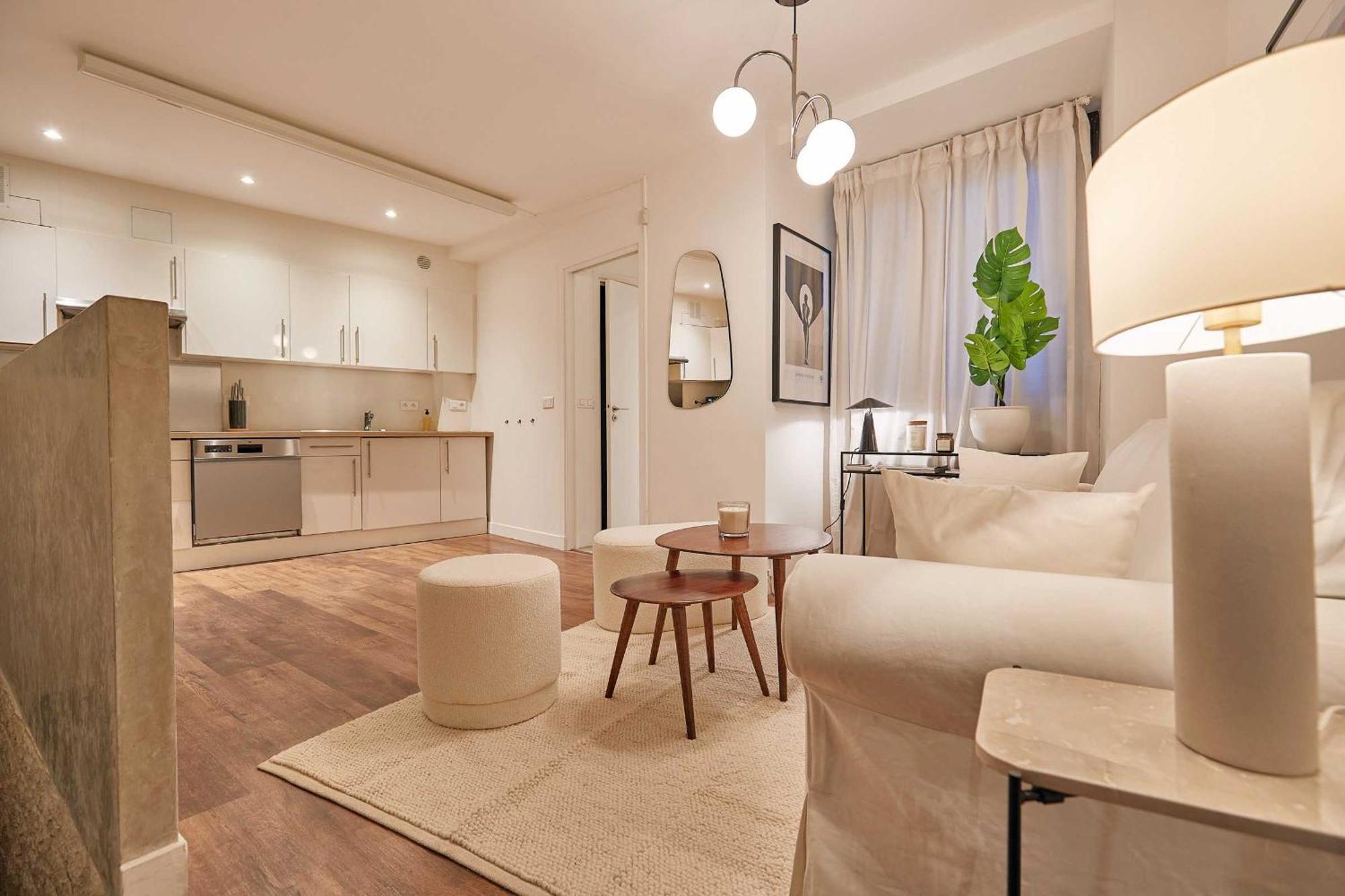 Classy 2bd-4p - Eiffel Tower Apartment *
